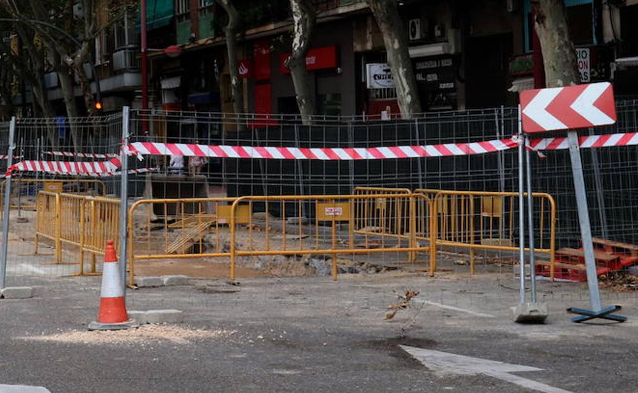 Obras del colector del Paseo de Zorrilla a la altura del LAVA