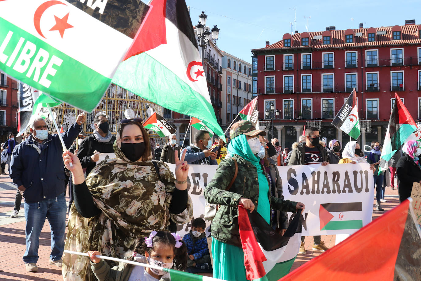 Fotos: Valladolid sale a la calle en contra de la ruptura del alto el fuego en el Sahara Occidental