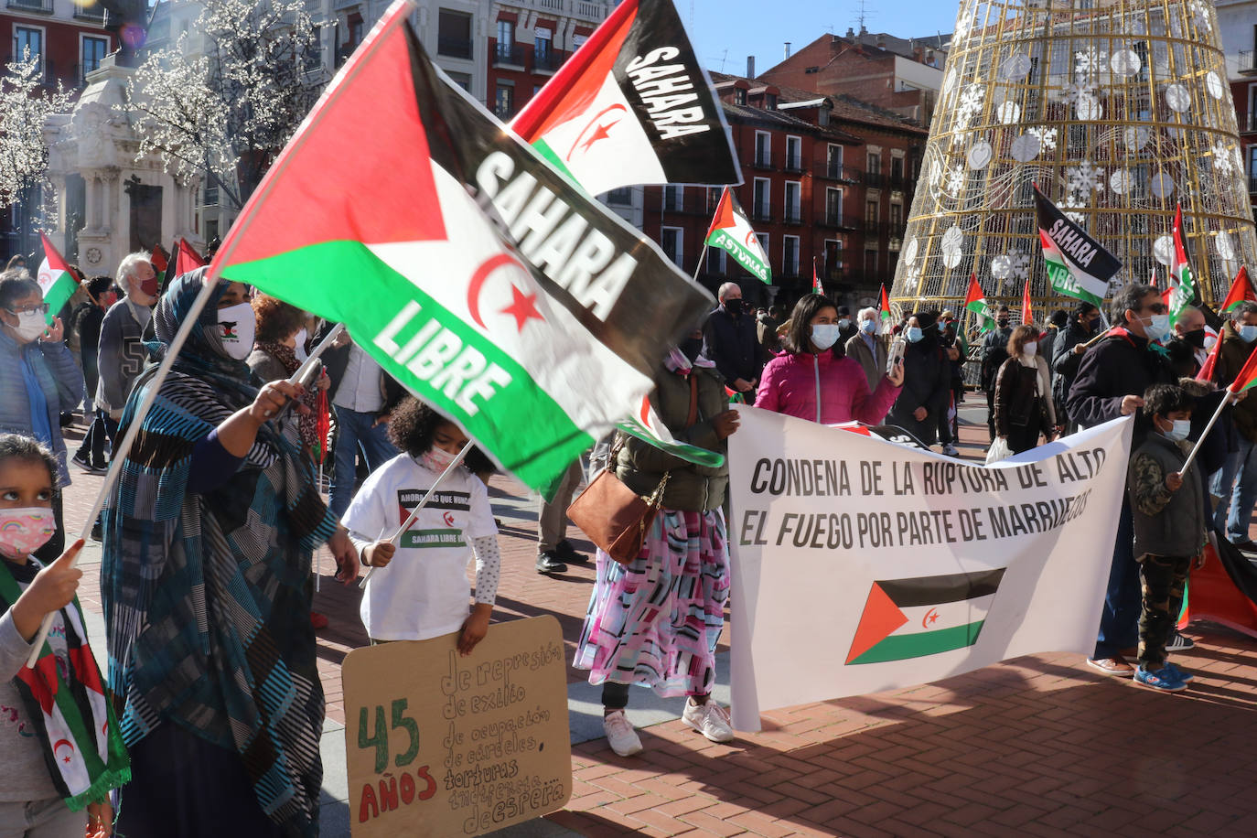 Fotos: Valladolid sale a la calle en contra de la ruptura del alto el fuego en el Sahara Occidental