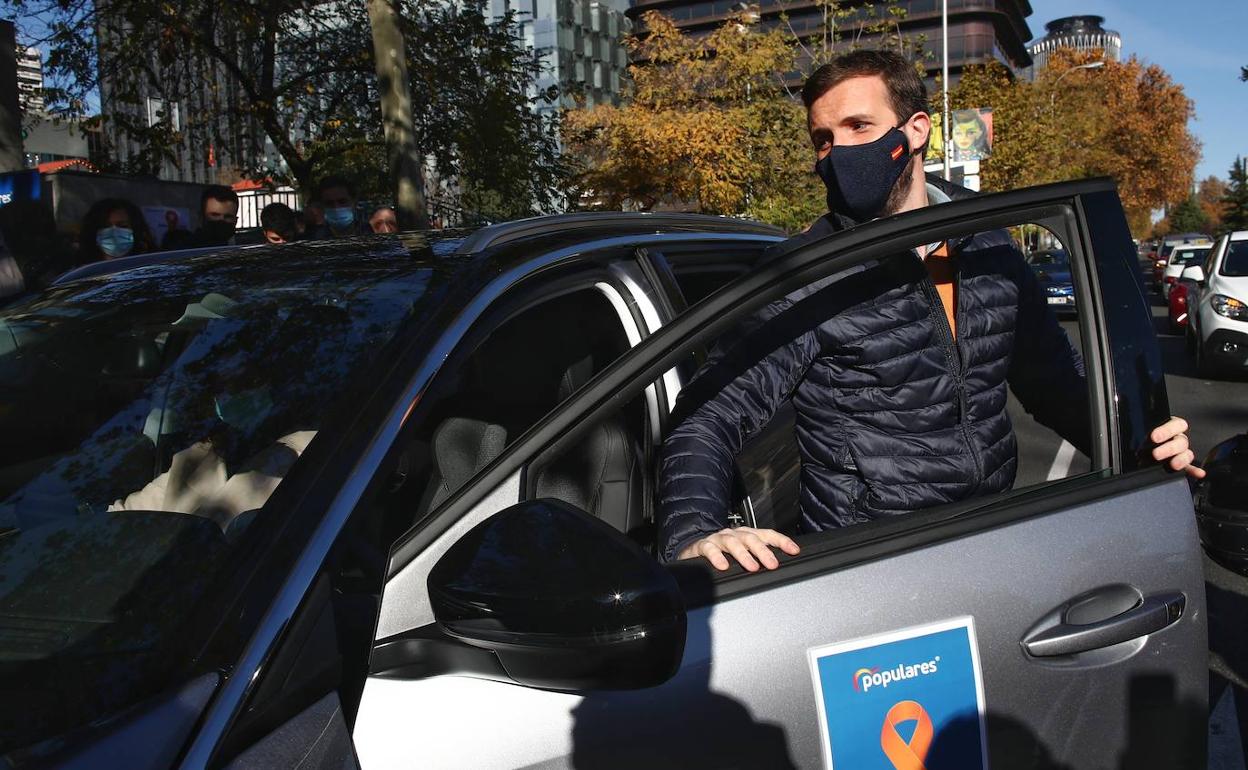 Pablo Casado, este domingo durante la manifestanción contra la Ley Celaá, en Madrid.