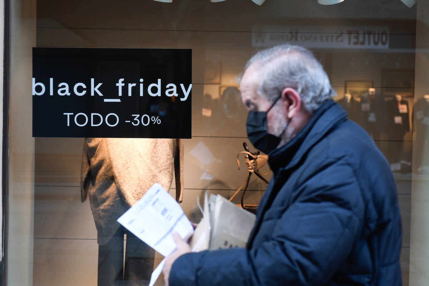 Fotos: El &#039;Black Friday&#039; llega a los comercios de Valladolid