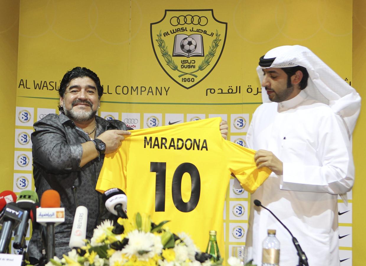 Durante su presentación como técnico del Al-Wasl de Emiratos Árabes Unidos.