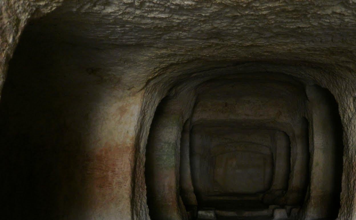 Nave principal de la bodega de Alfonso VIII en Caleruega