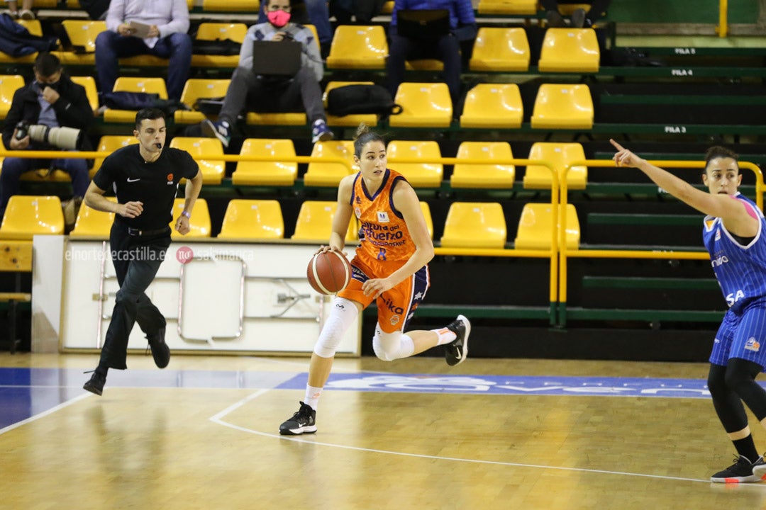 Perfumerías Avenida - Valencia Basket