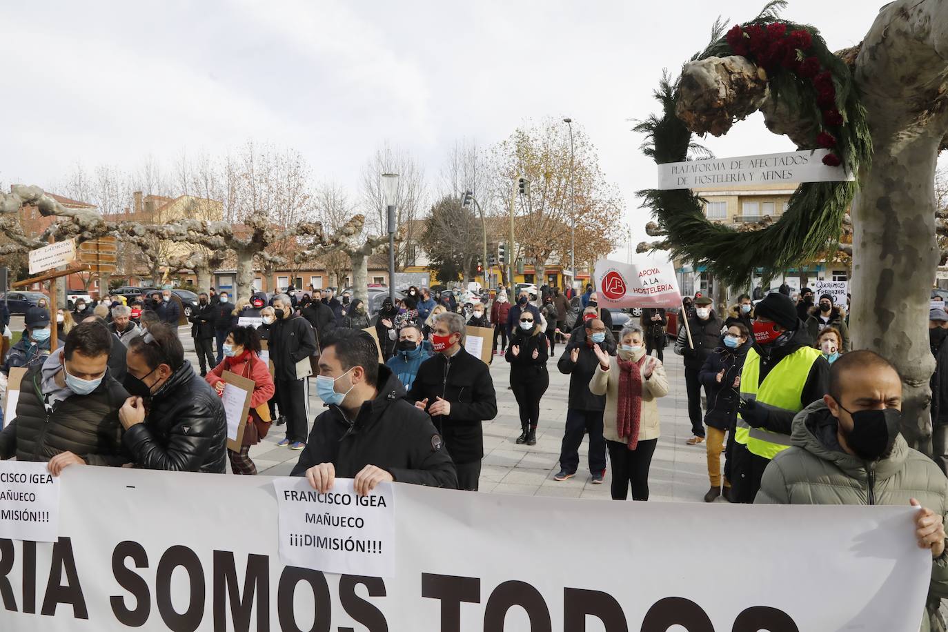 Fotos: Protesta de los autónomos en Venta de Baños, Palencia