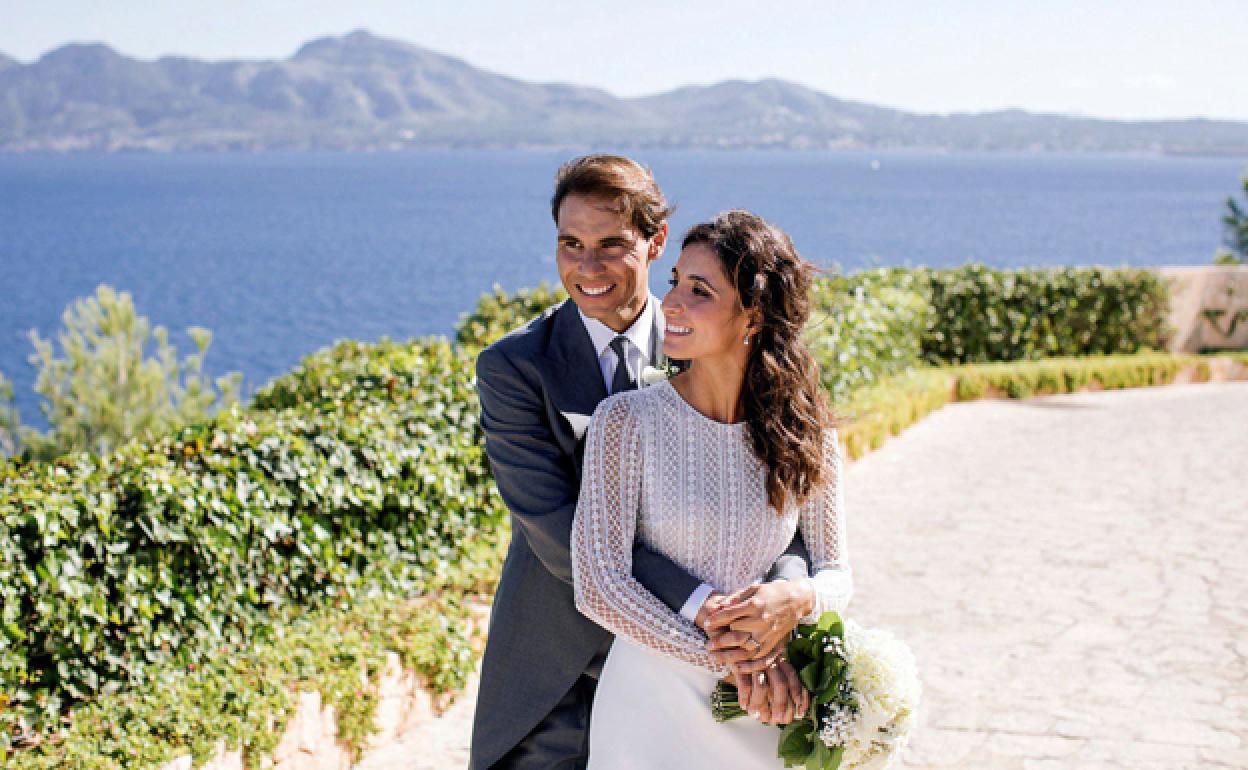 El tenista Rafa Nadal y Mery Perelló, el día de su boda. 