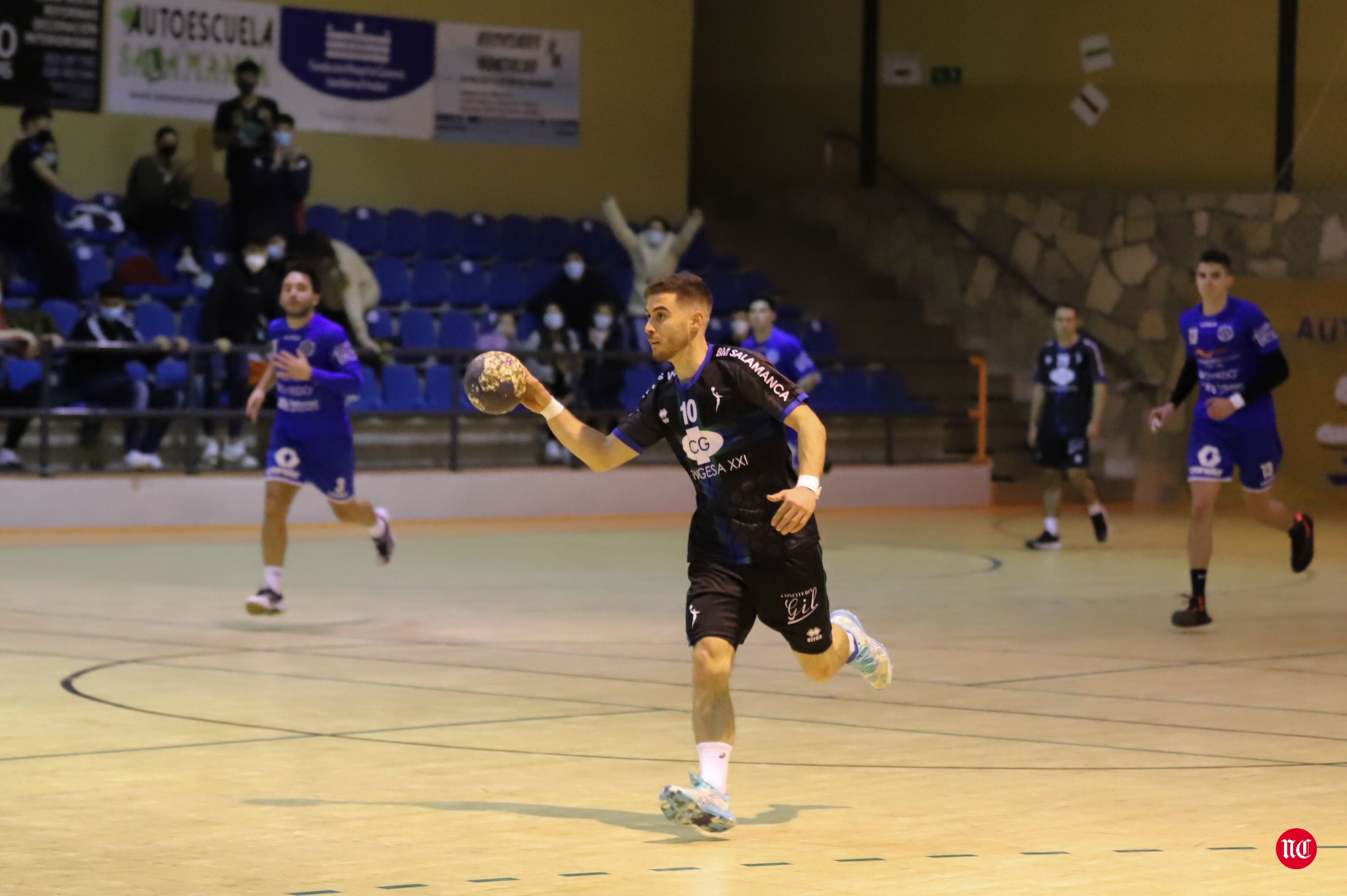 Fotos: BM Salamanca 13 - 22 BM Oviedo