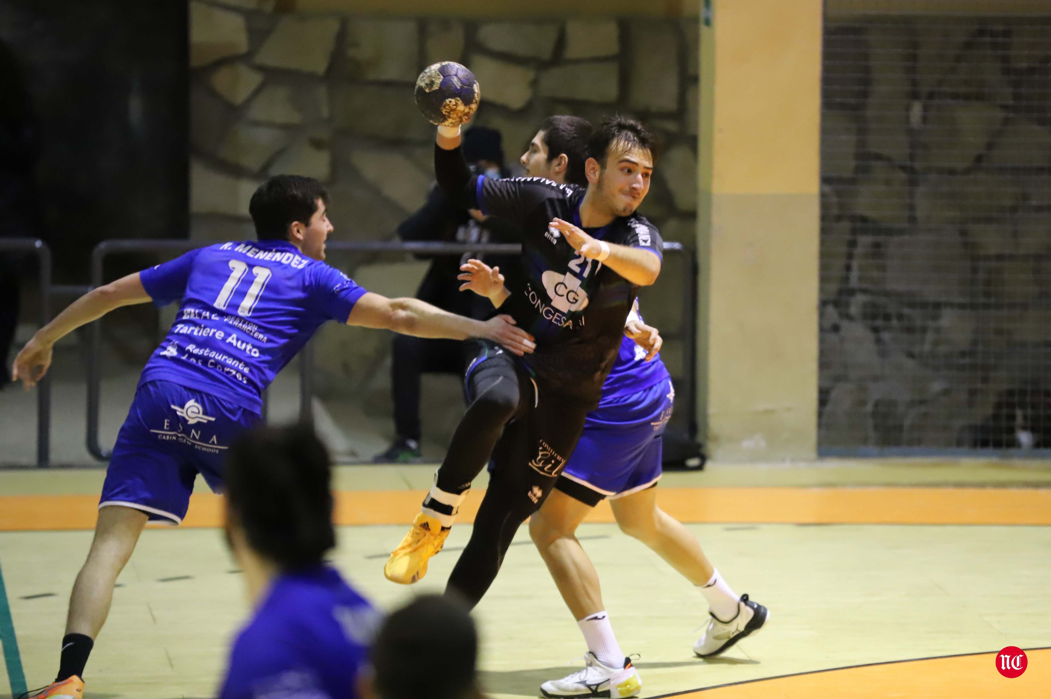 Fotos: BM Salamanca 13 - 22 BM Oviedo