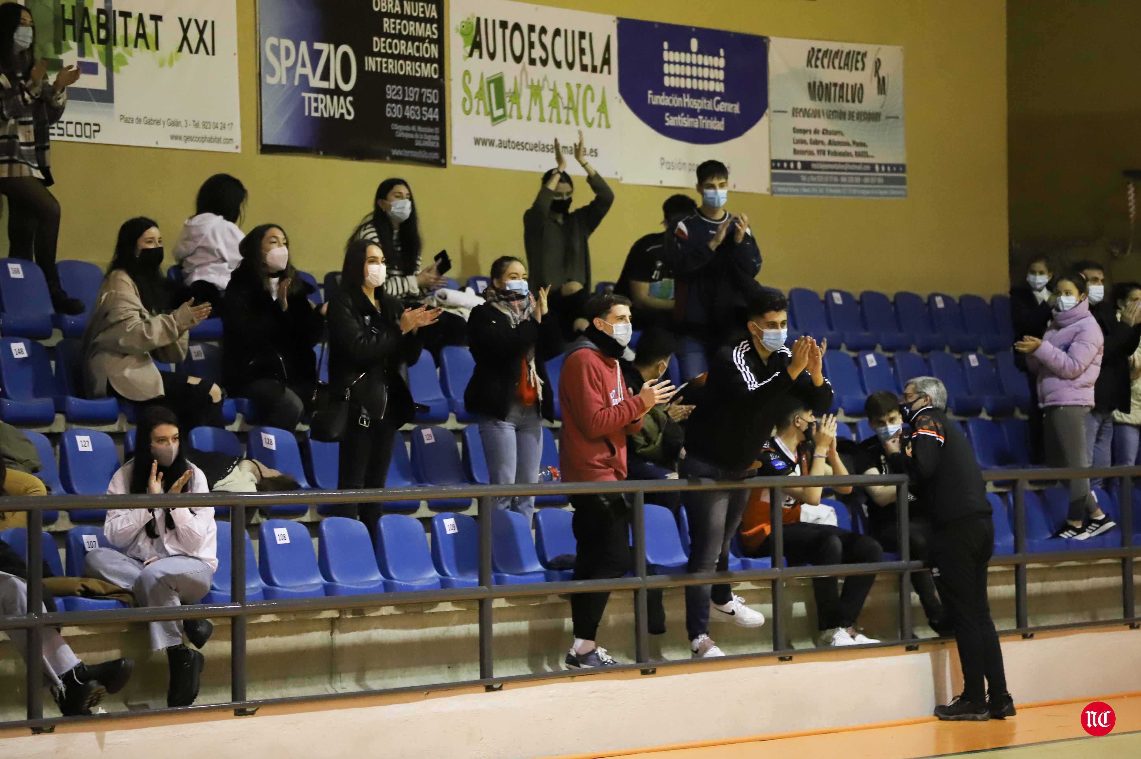 Fotos: BM Salamanca 13 - 22 BM Oviedo