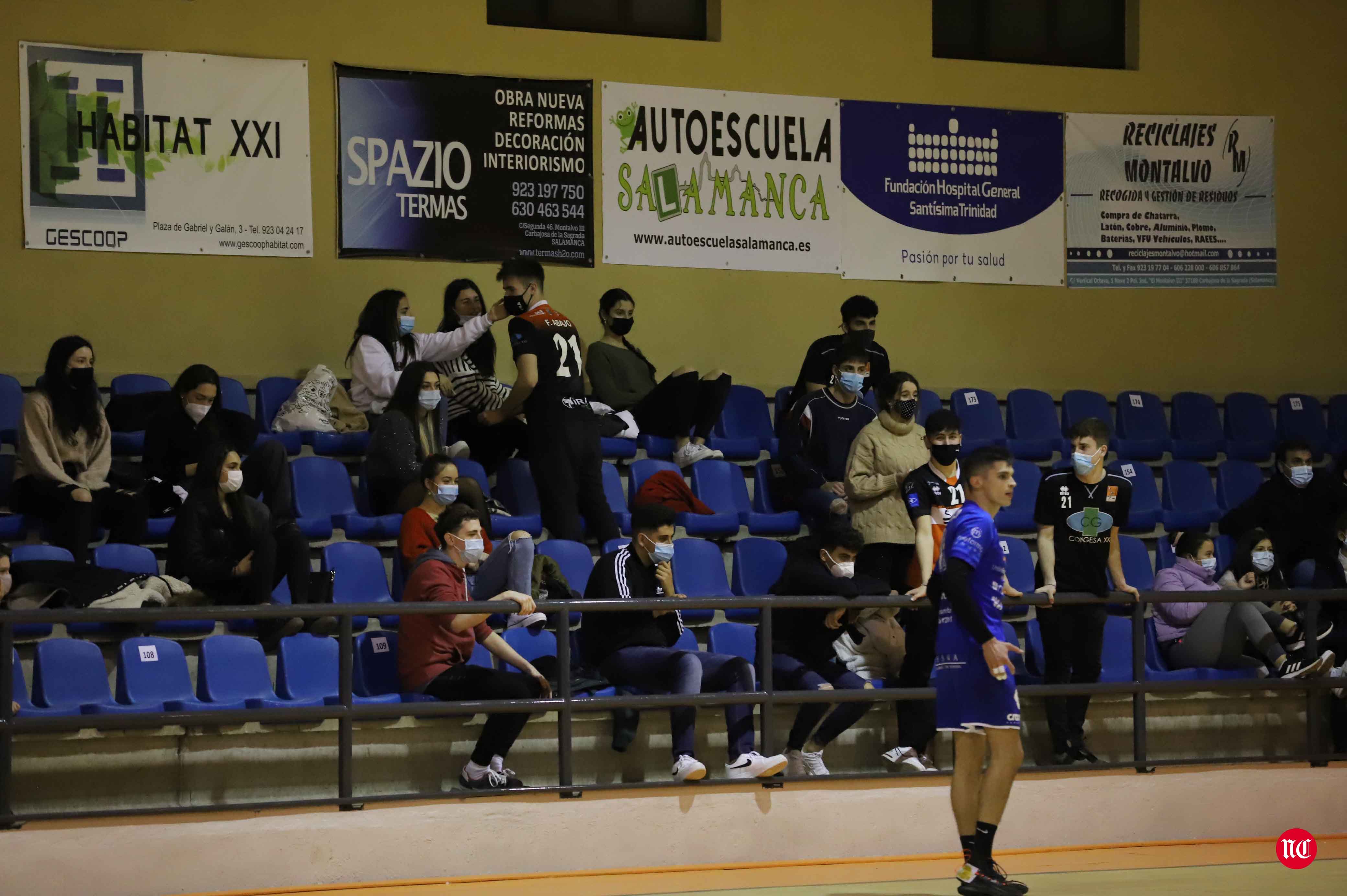 Fotos: BM Salamanca 13 - 22 BM Oviedo