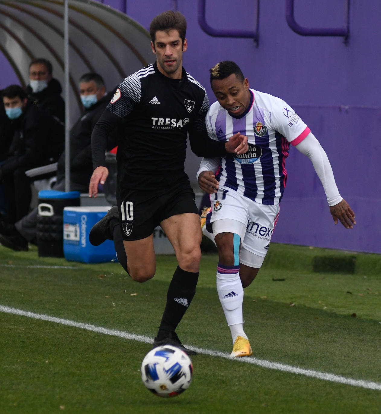 Fotos: Real Valladolid Promesas 0-1 Lealtad