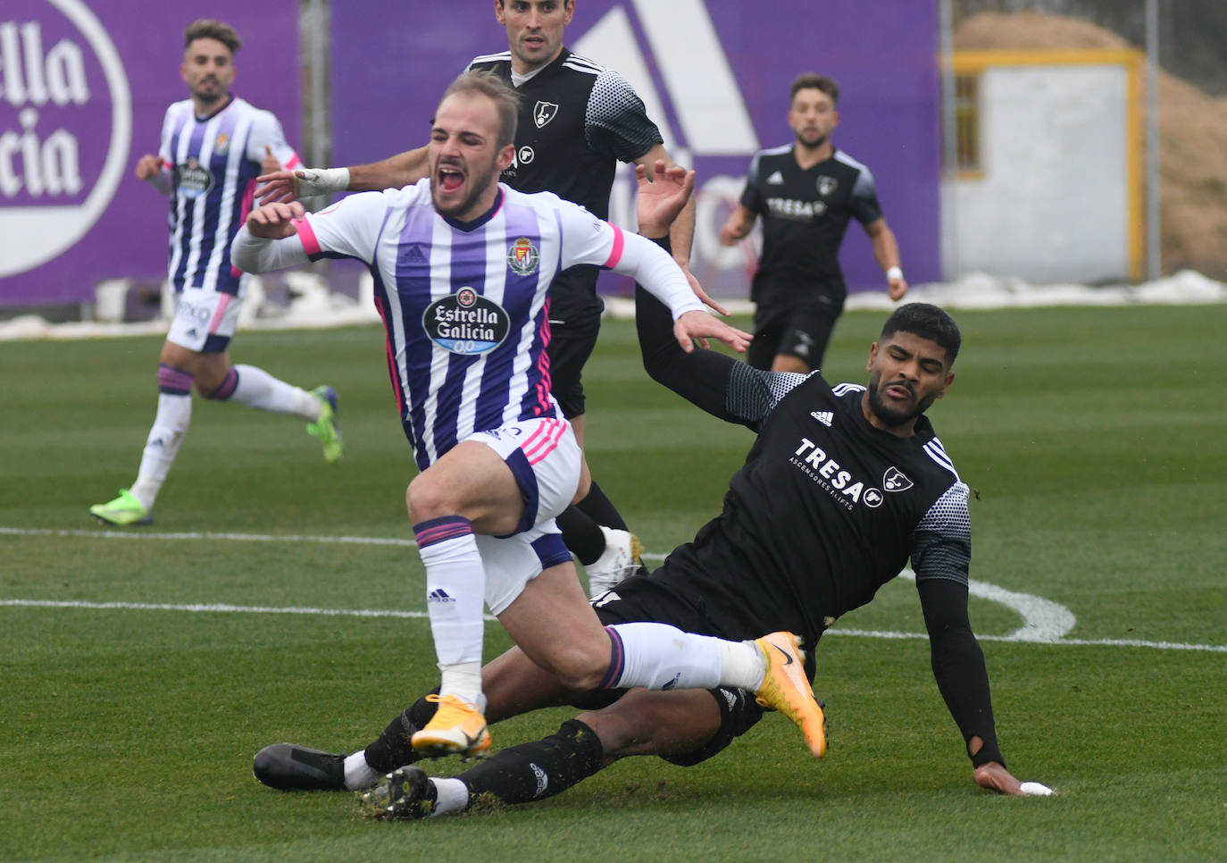 Fotos: Real Valladolid Promesas 0-1 Lealtad