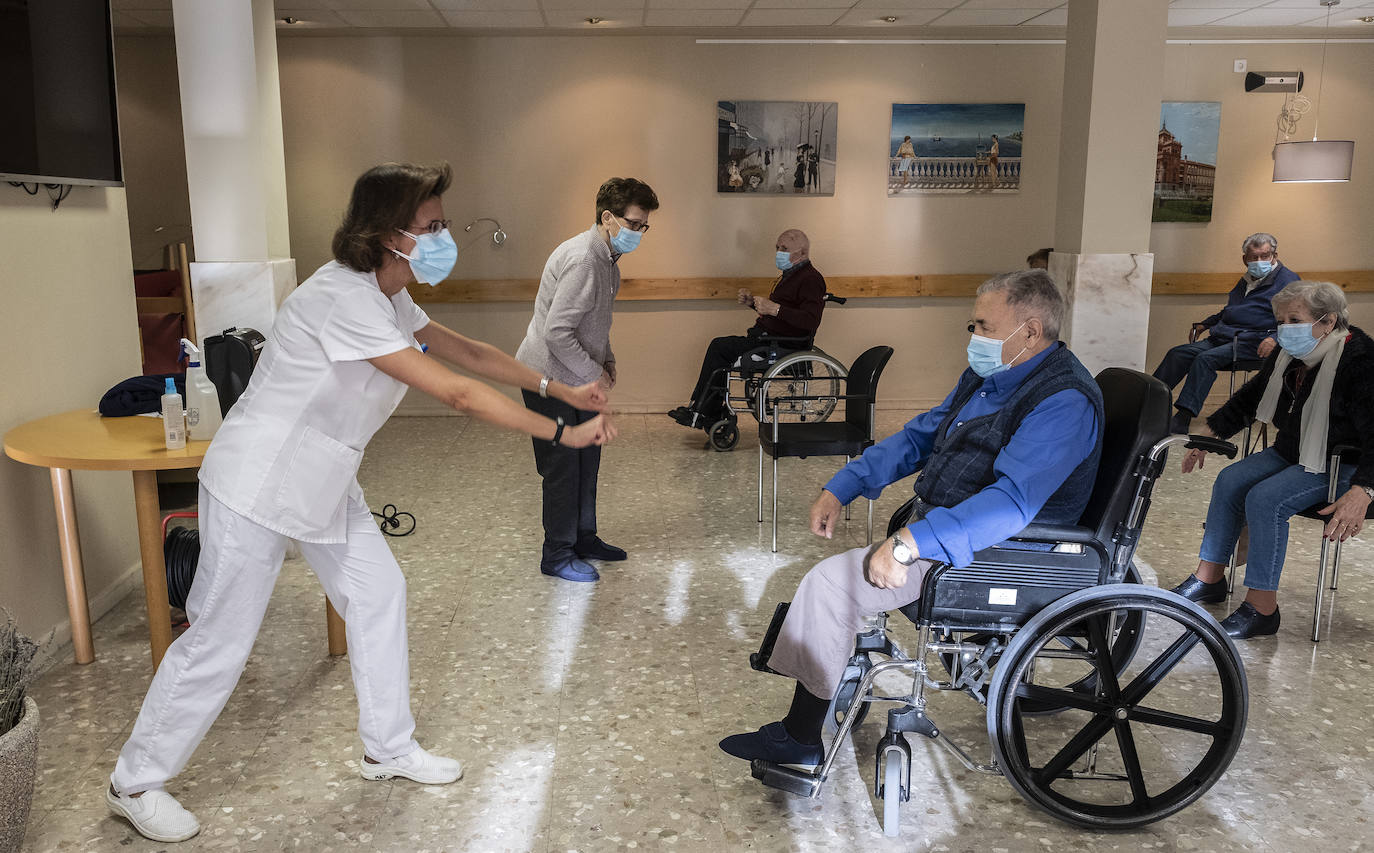 Fotos: Así se vive en la Residencia Cardenal Marcelo tras nueve meses de pandemia de coronavirus