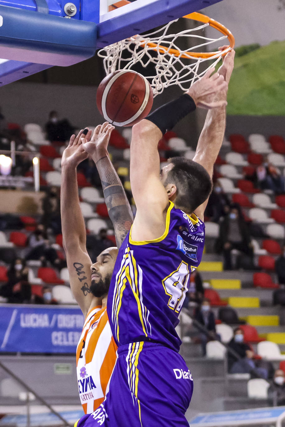 Los palentinos siguen sin ganar a domicilio esta temporada.