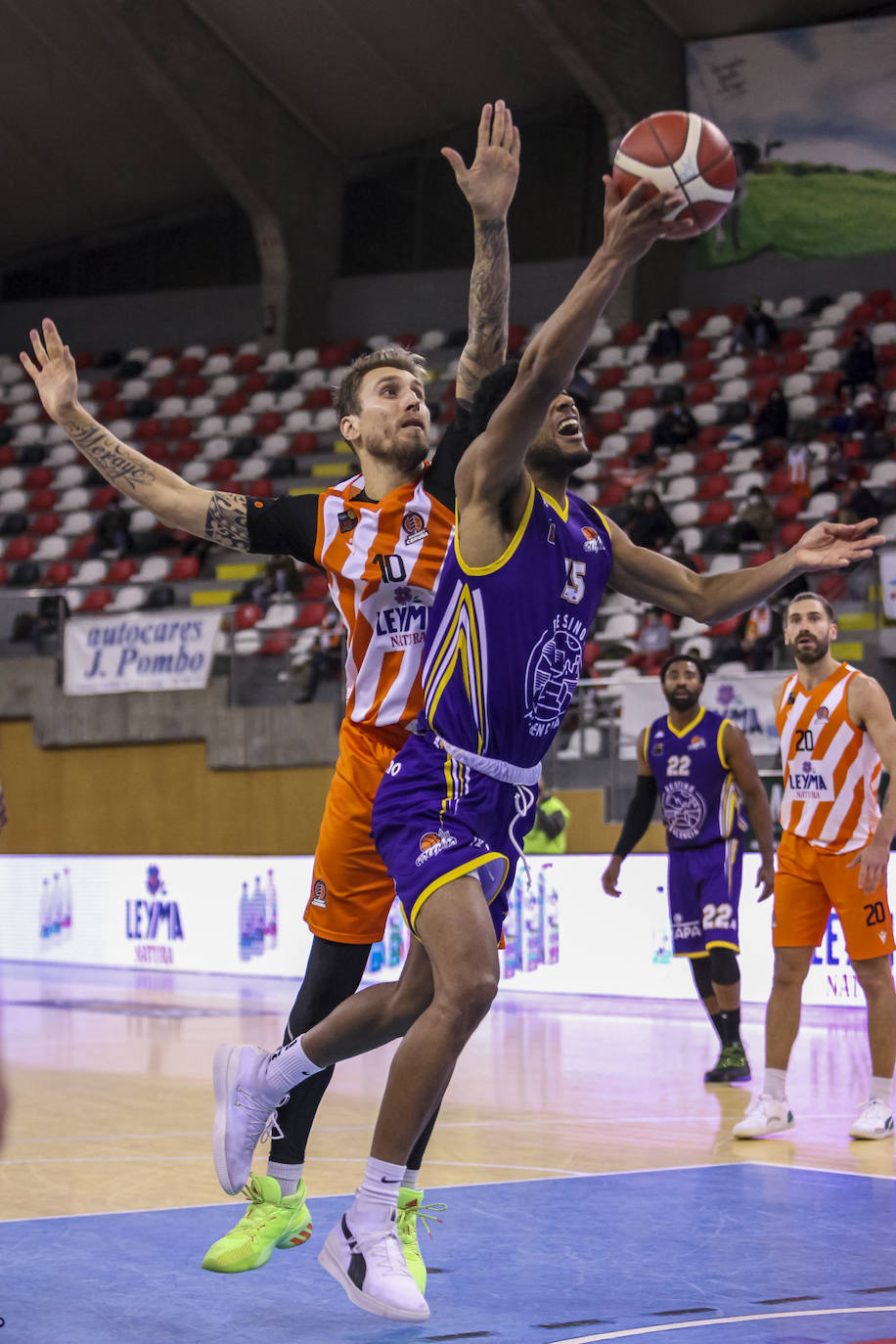 Los palentinos siguen sin ganar a domicilio esta temporada.