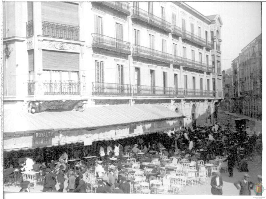 Fotos: Estampas del Valladolid antiguo (LX): el desaparecido café Royalty de Valladolid