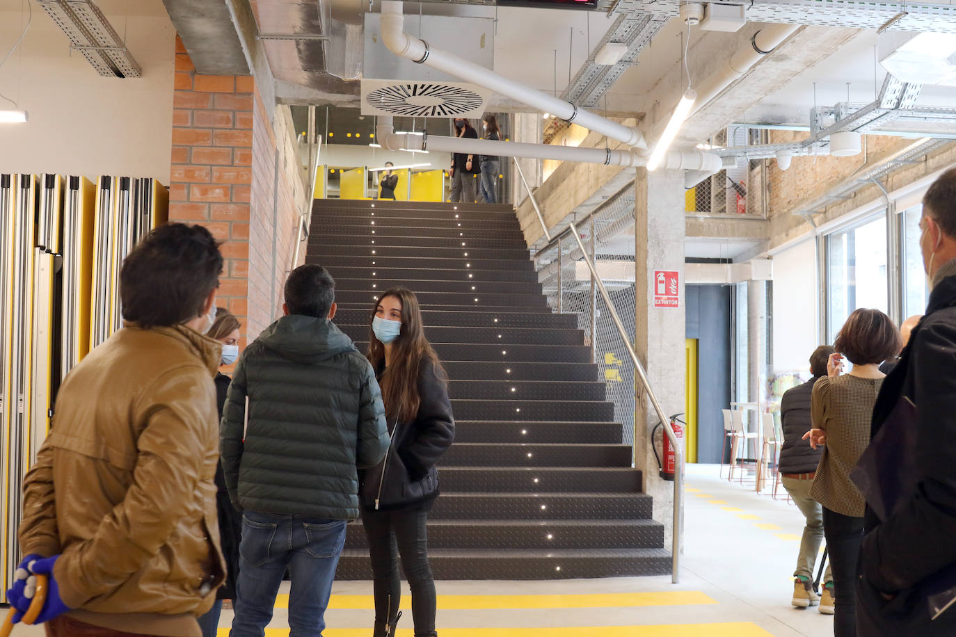 Fotos: Inaugurado el nuevo Espacio Joven de la Zona Norte de Valladolid