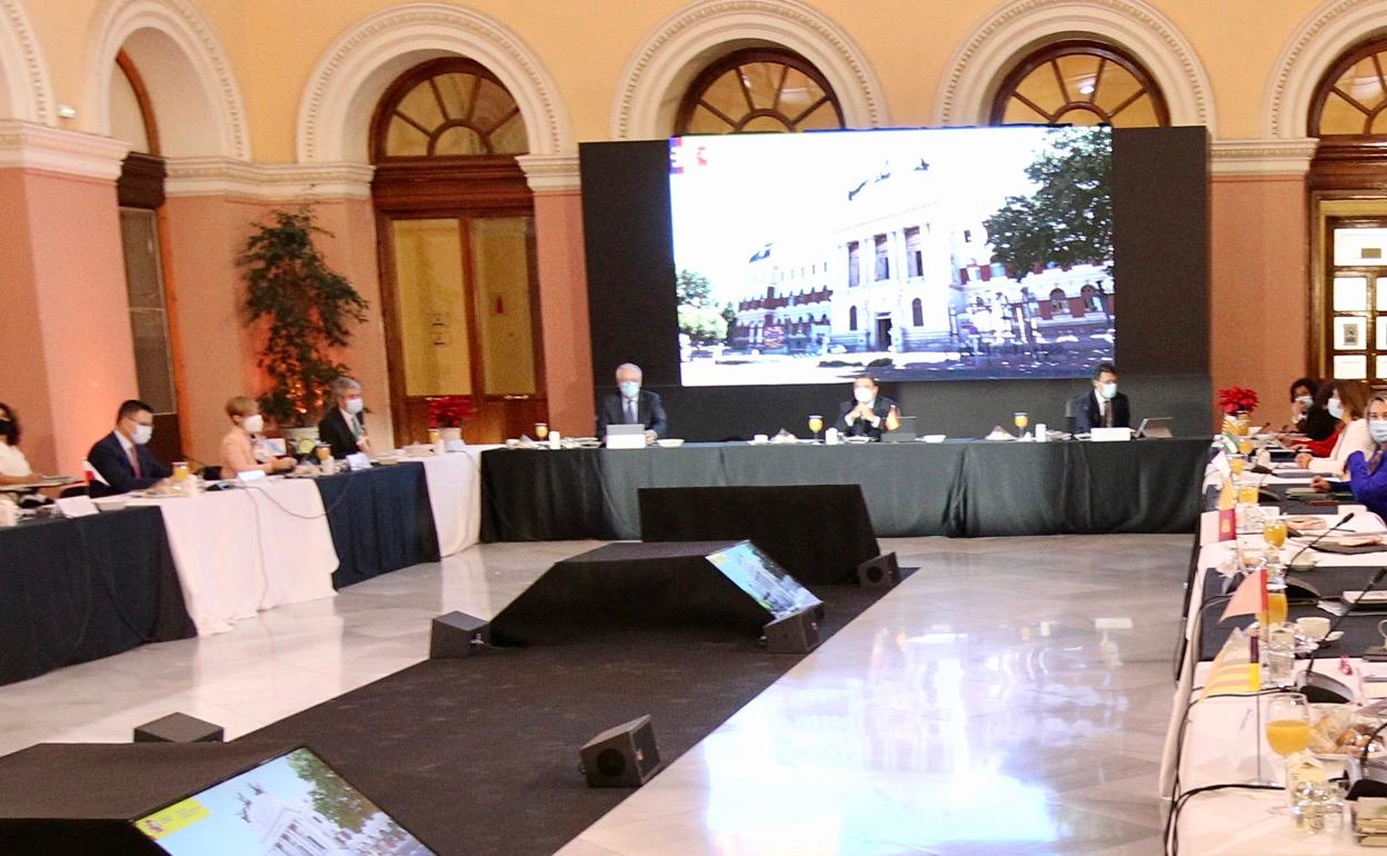 Carnero durante la reunión de la Conferencia Sectorial. 