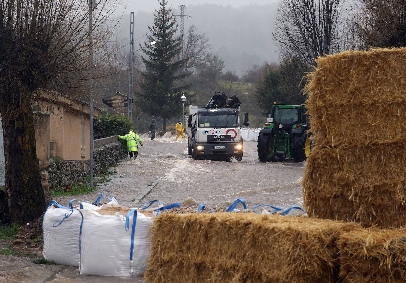 Inundaciones en la localidad segoviana de Navafría