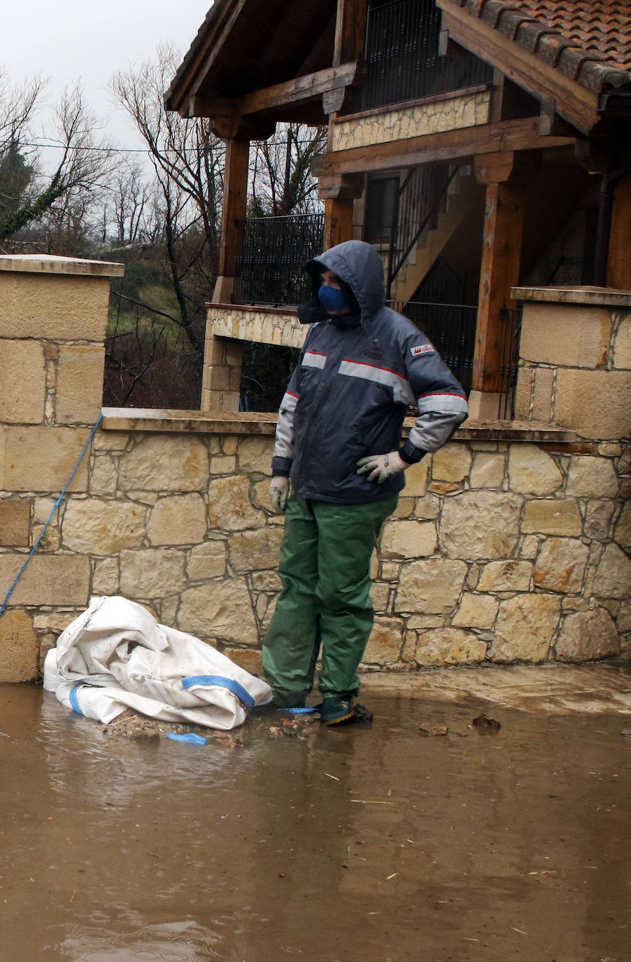 Inundaciones en la localidad segoviana de Navafría
