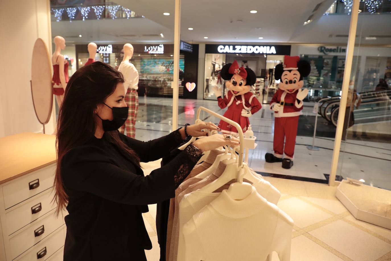 Fotos: El interior de los establecimientos hosteleros, centros comerciales y gimnasios reabren en Valladolid