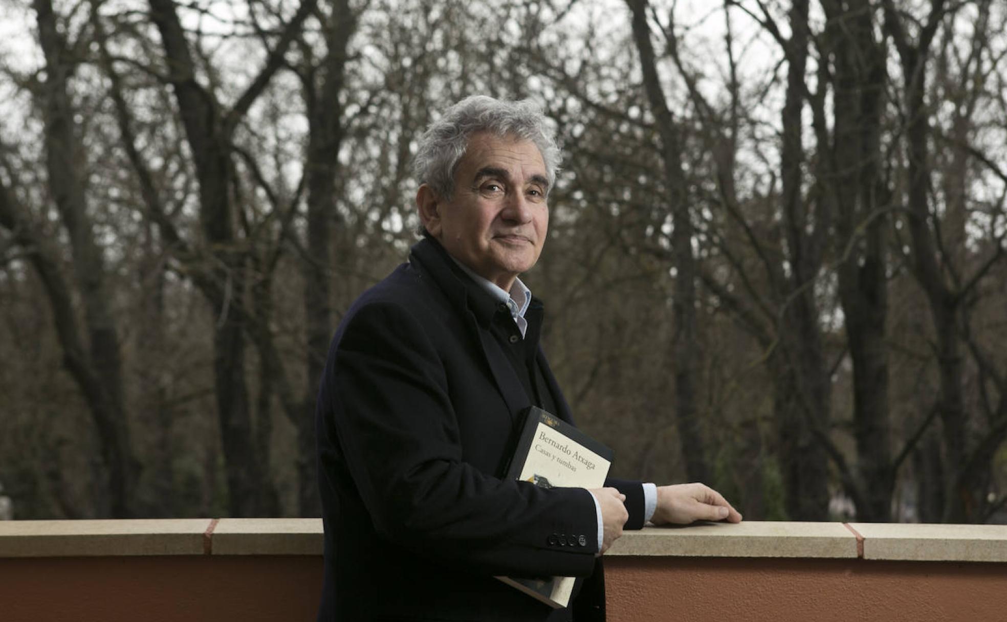 Bernardo Atxaga.