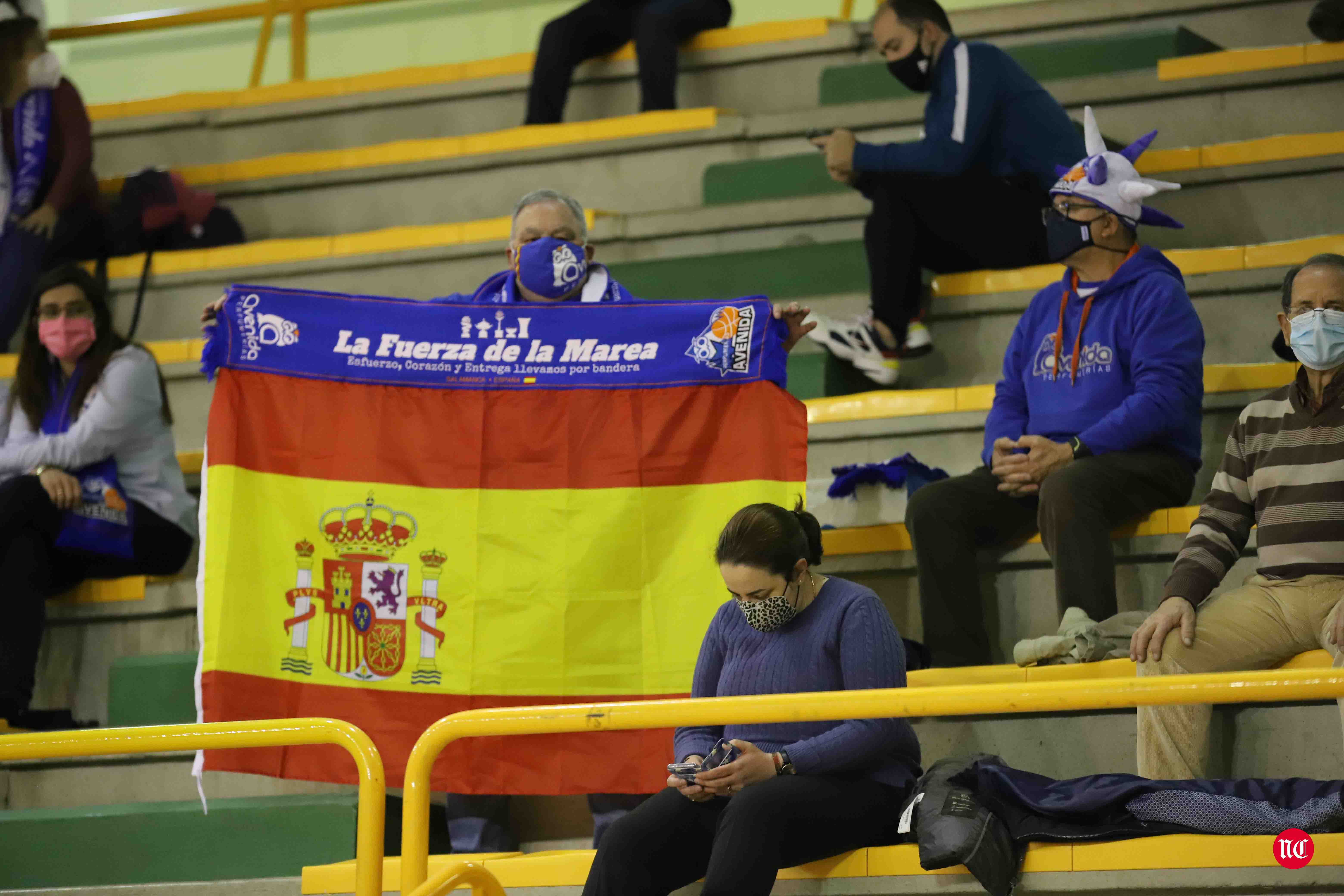 Fotos: El CB Avenida hace pequeño al Girona