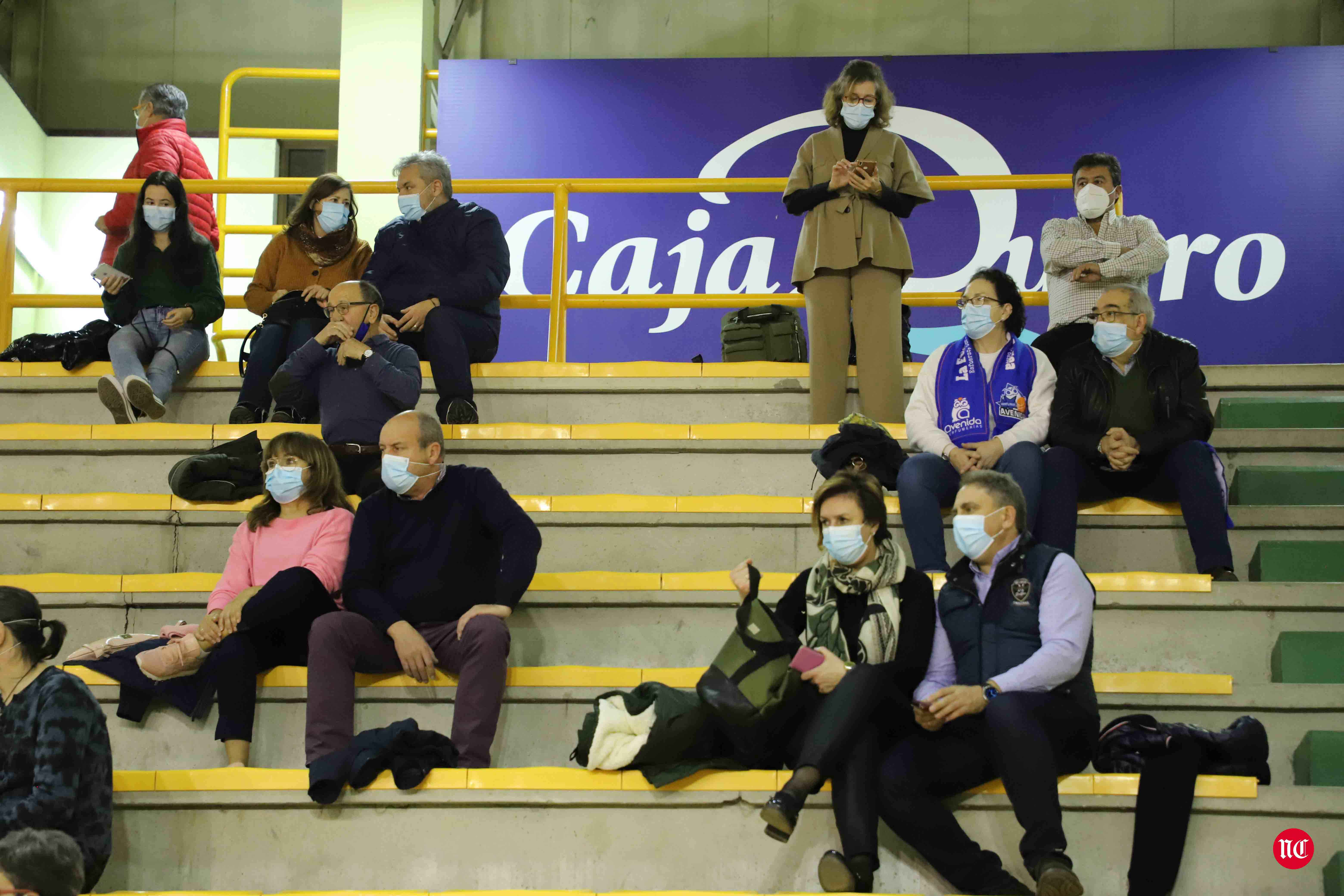 Fotos: El CB Avenida hace pequeño al Girona