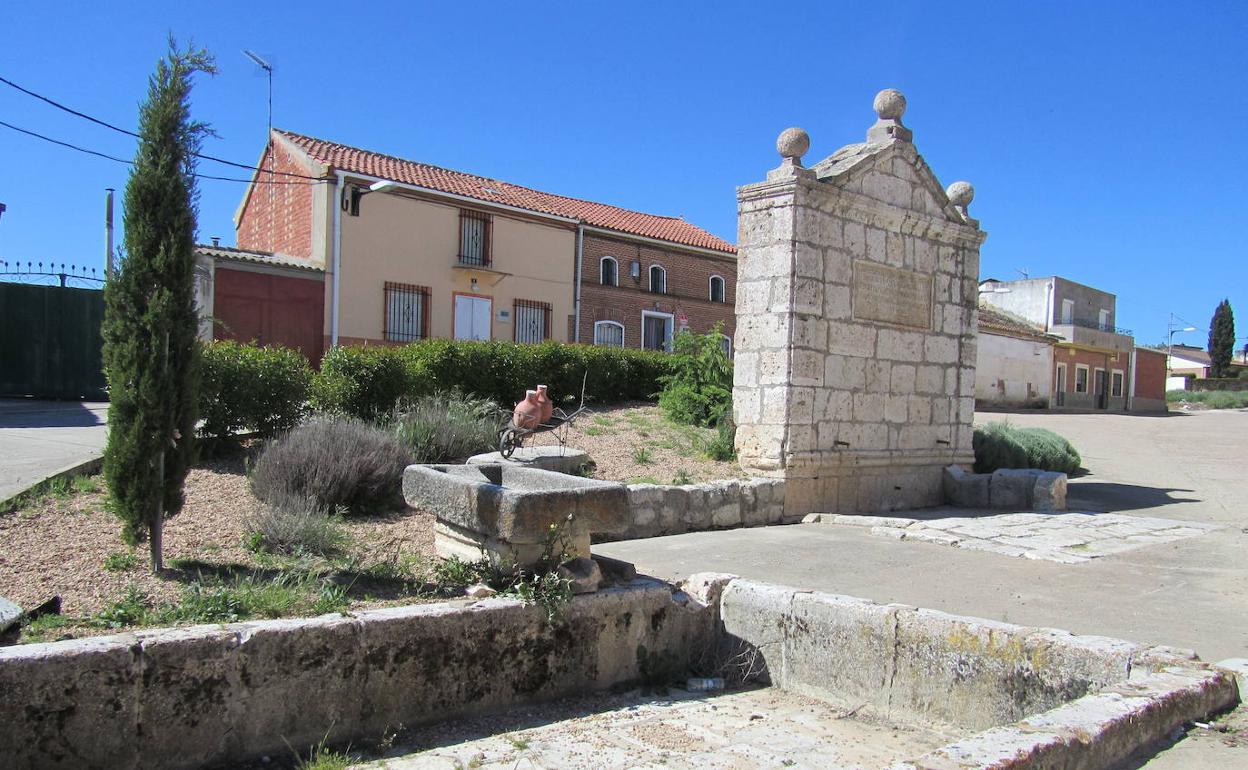 Caño de la época de Carlos IV que aún se conserva en Pozaldez. 