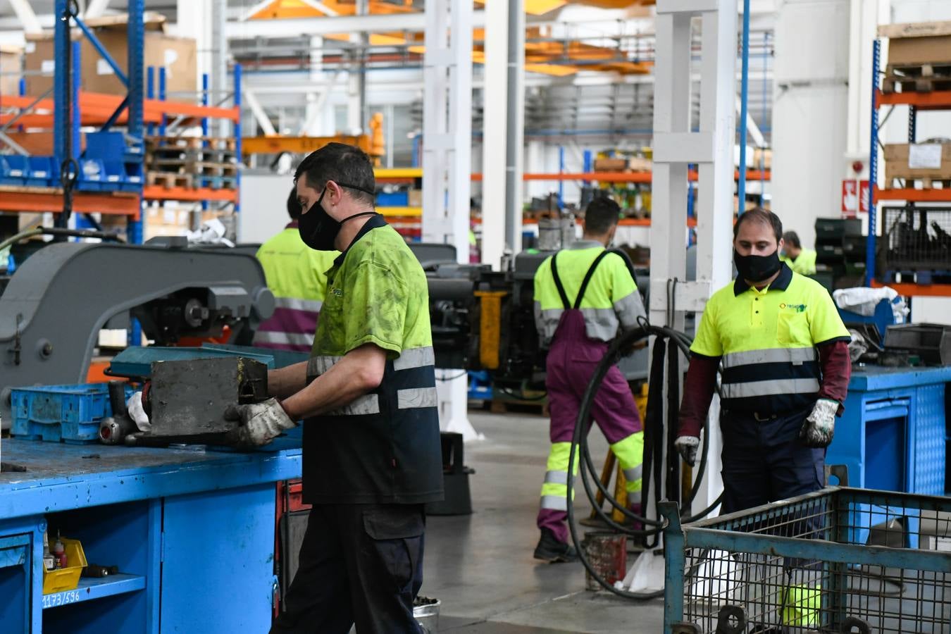 Fotos: El ministro José Luis Ábalos visita los talleres de Renfe del Páramo de San Isidro en Valladolid