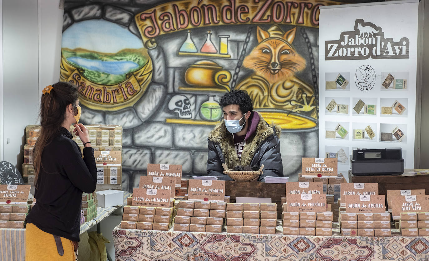 Fotos: La Plaza de Portugalete abre su tradicional Mercado de Navidad