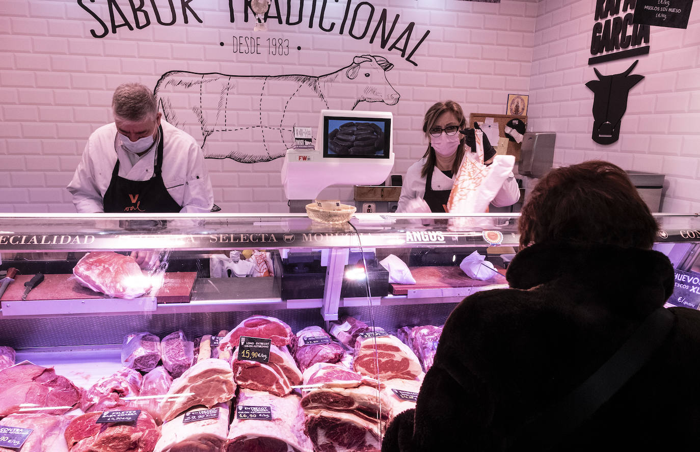 Fotos: Los mercados de preparan para las compras de Navidad