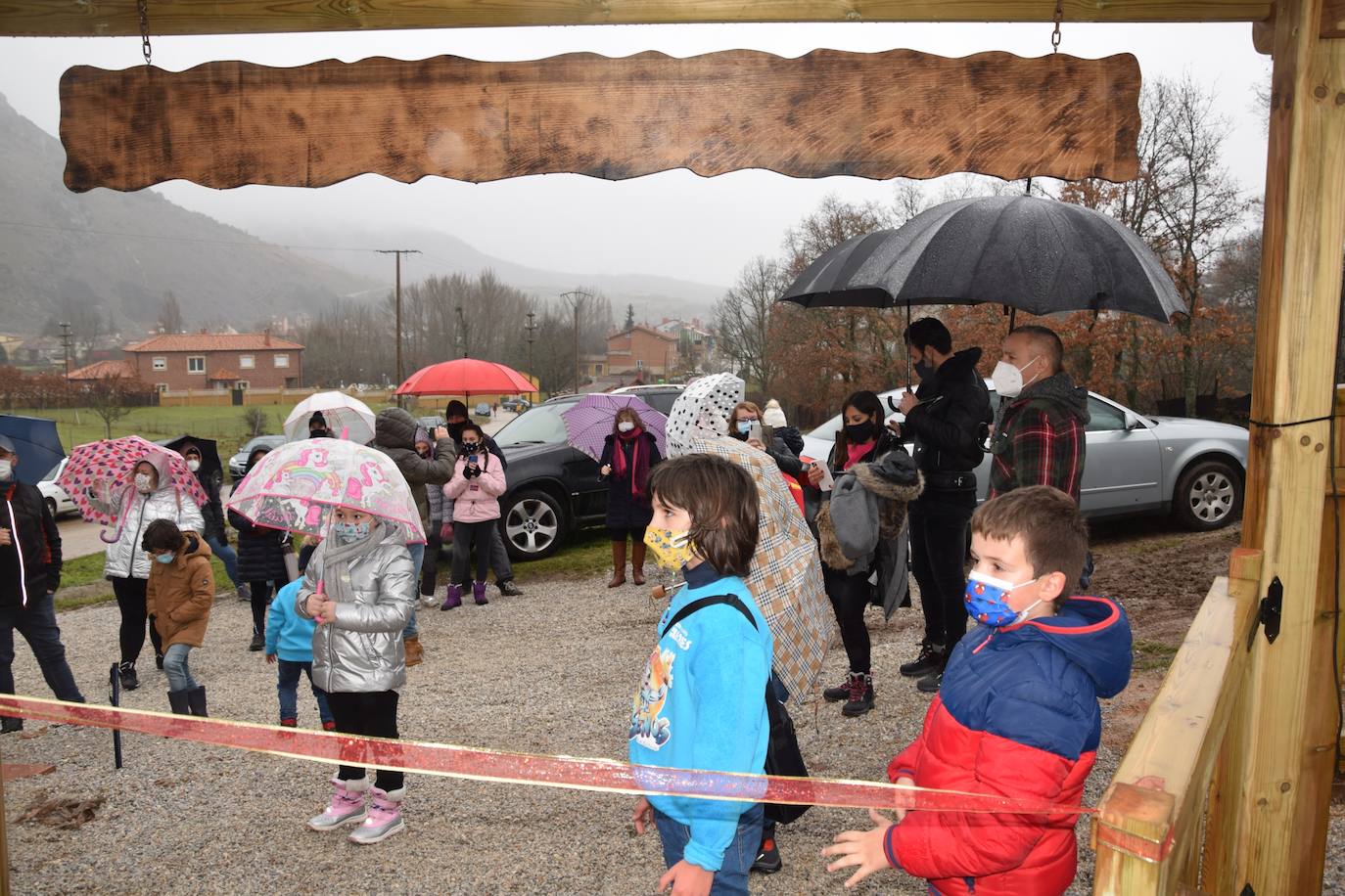 Jornada inaugural de las visitas a la casa del Ratoncito Pérez en Velilla del Río Carrión.