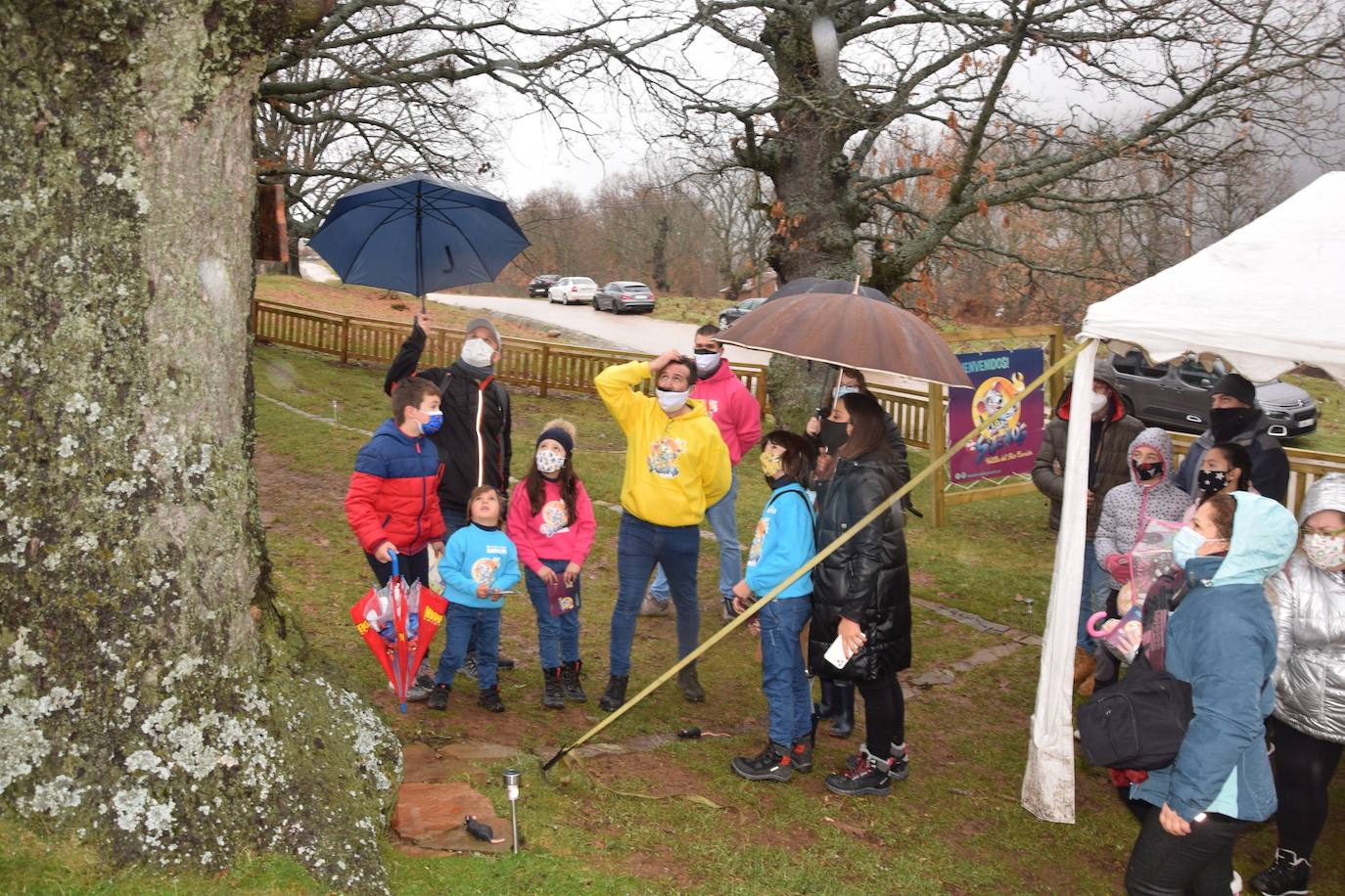 Jornada inaugural de las visitas a la casa del Ratoncito Pérez en Velilla del Río Carrión.