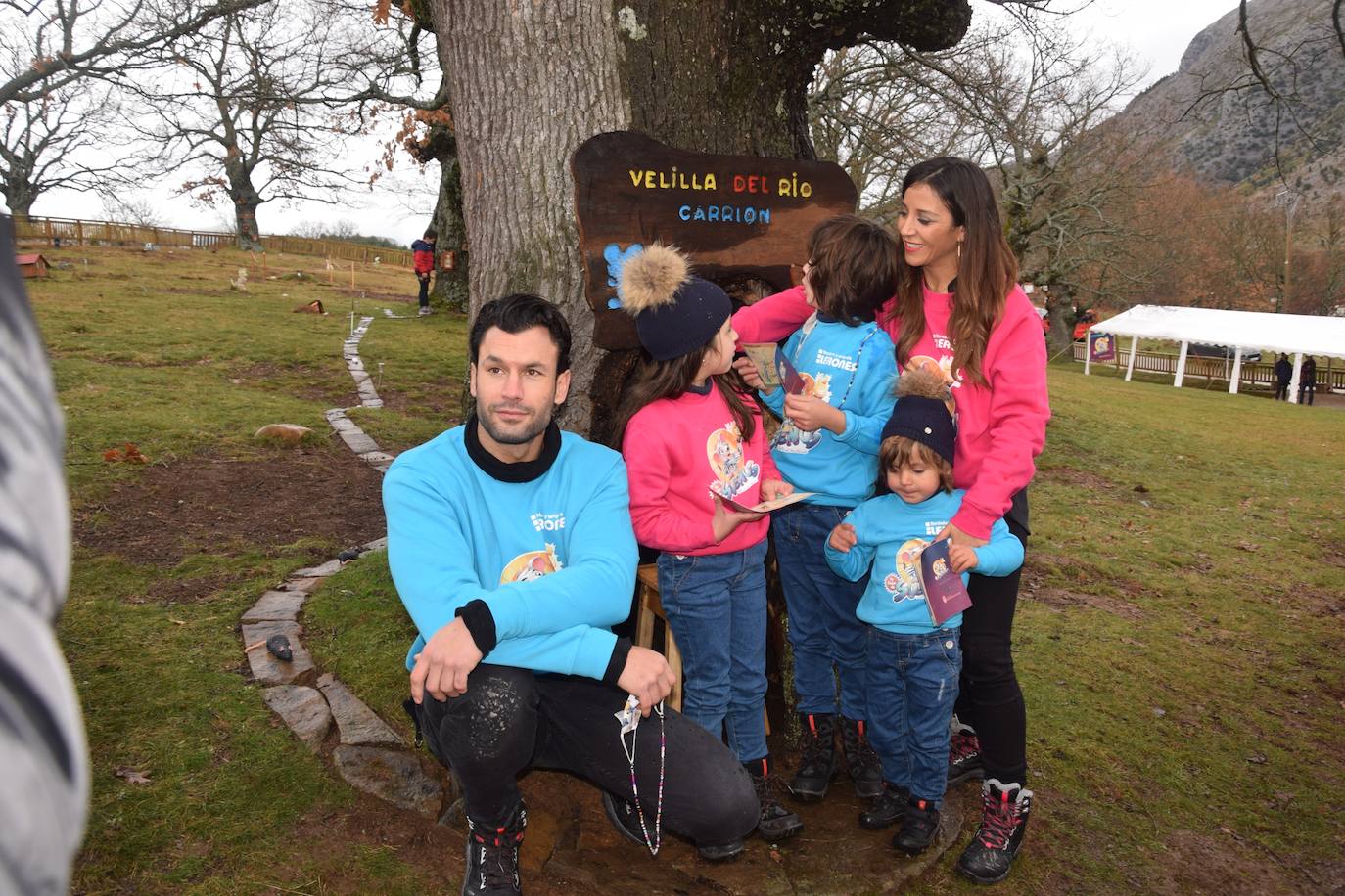 Jornada inaugural de las visitas a la casa del Ratoncito Pérez en Velilla del Río Carrión.