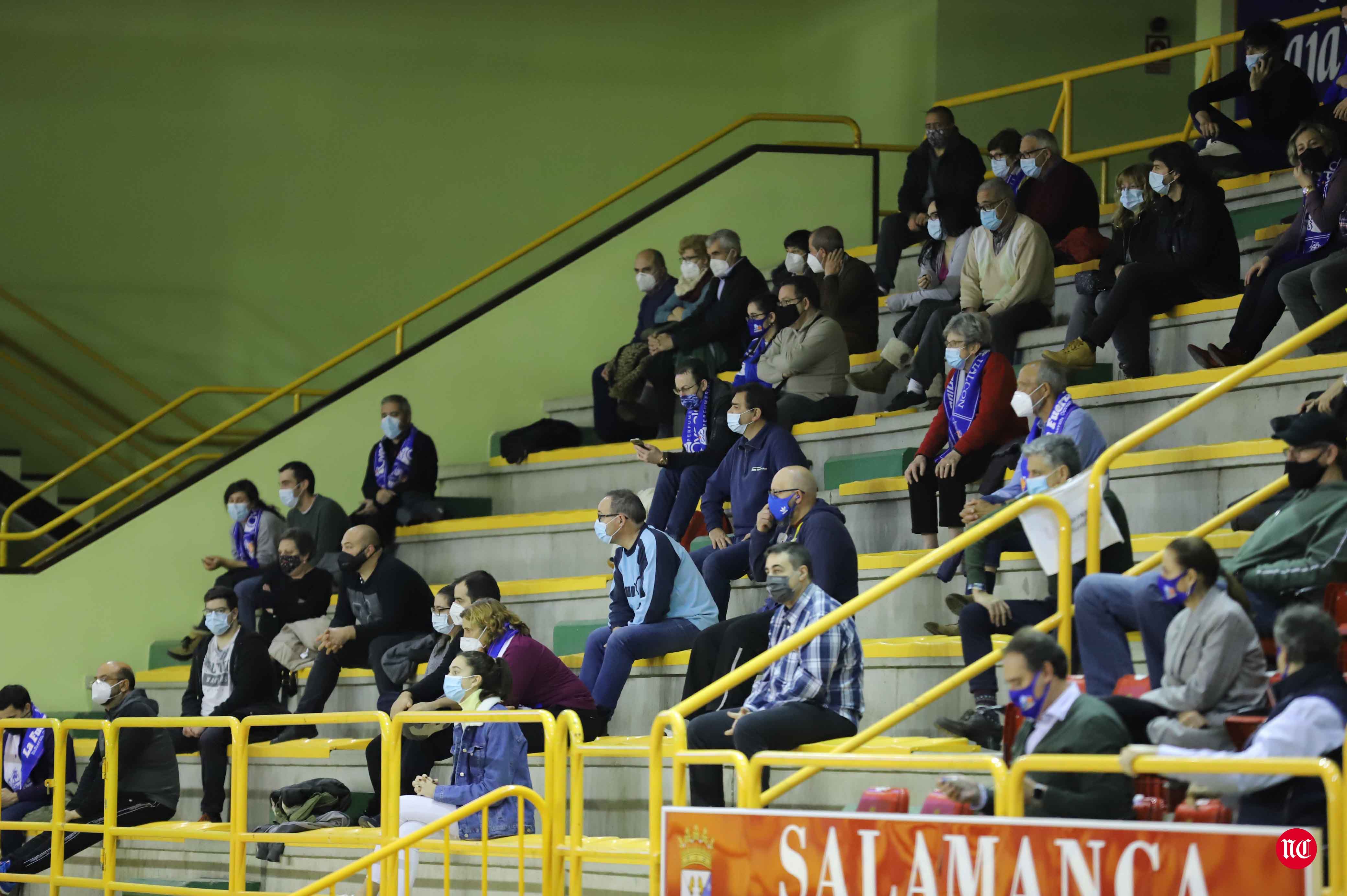 Fotos: Avasallador inicio de la segunda vuelta para el CB Avenida (80-45)