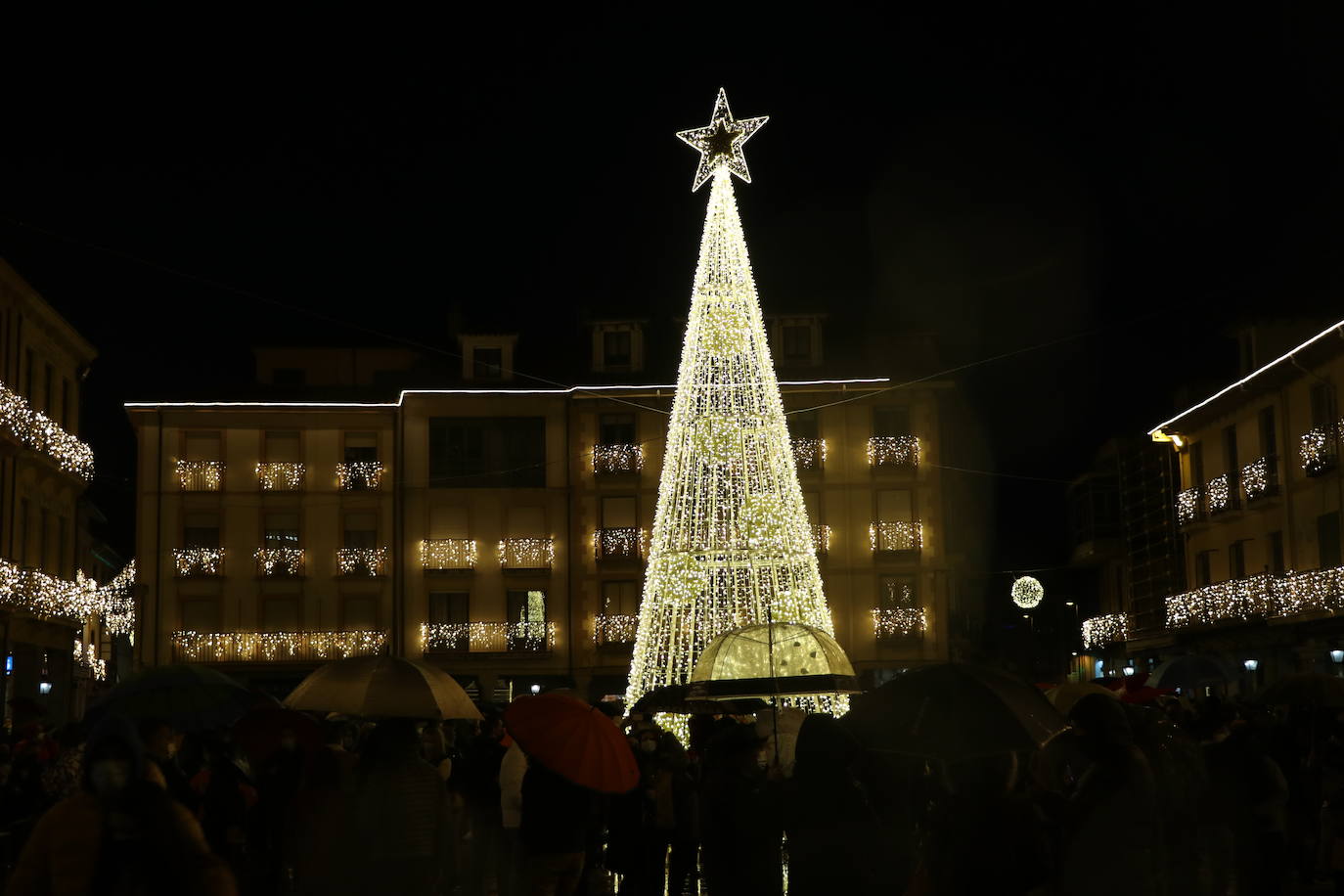 Fotos: Astorga enciende su Navidad