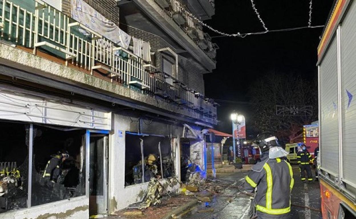 Explosión en dos comercios de Santa María del Tiétar