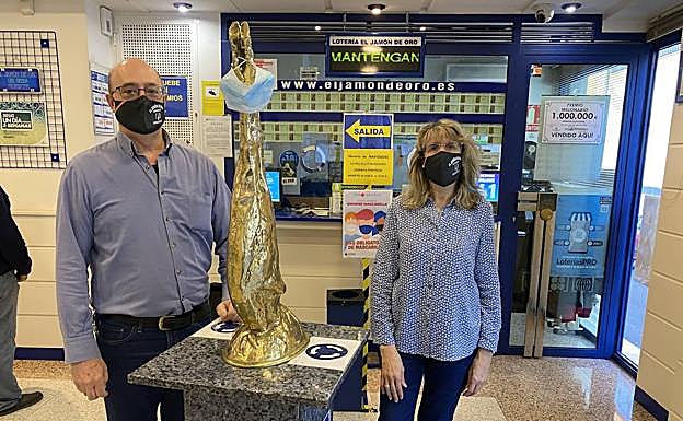 Administración de lotería de Guijuelo que vendió el quinto premio.