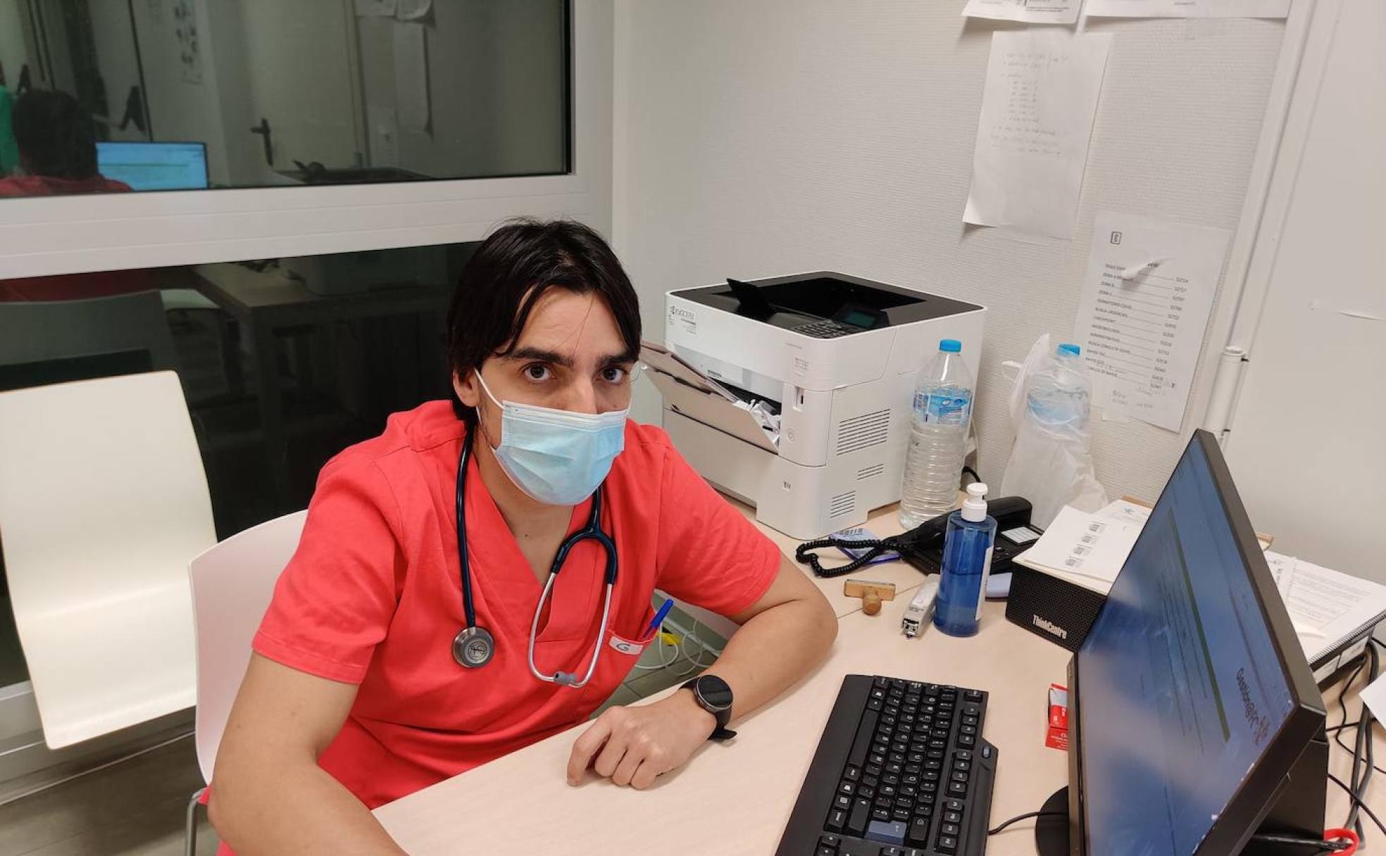 El médico Javier Calaveras. 