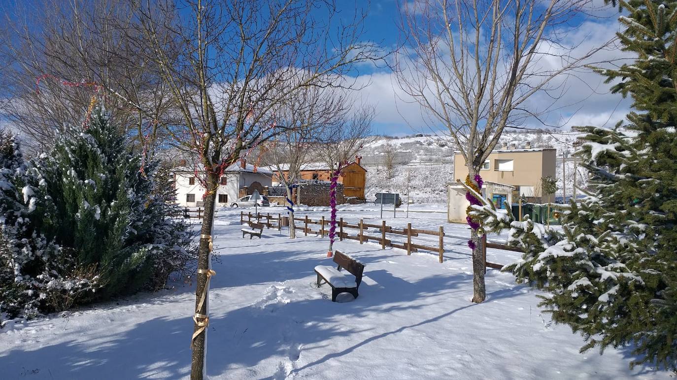 Fotos: Nieve en Valoria de Aguilar