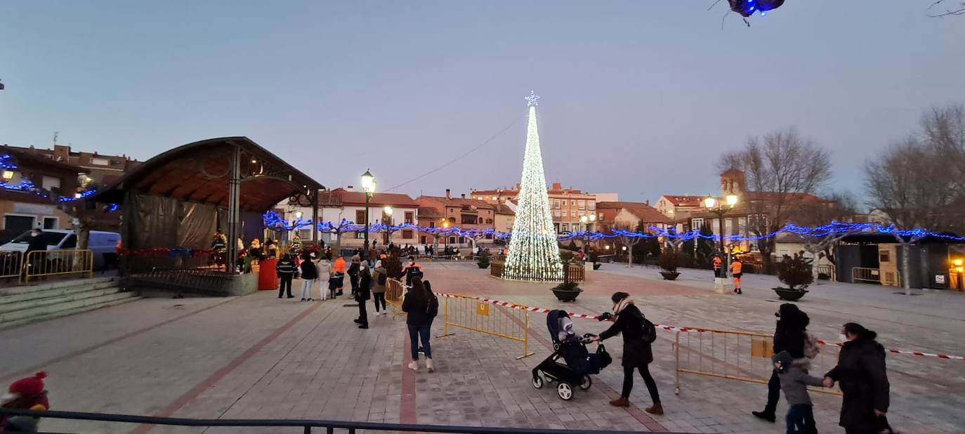 Fotos: Los Reyes reparten magia e ilusión en la provincia de Valladolid