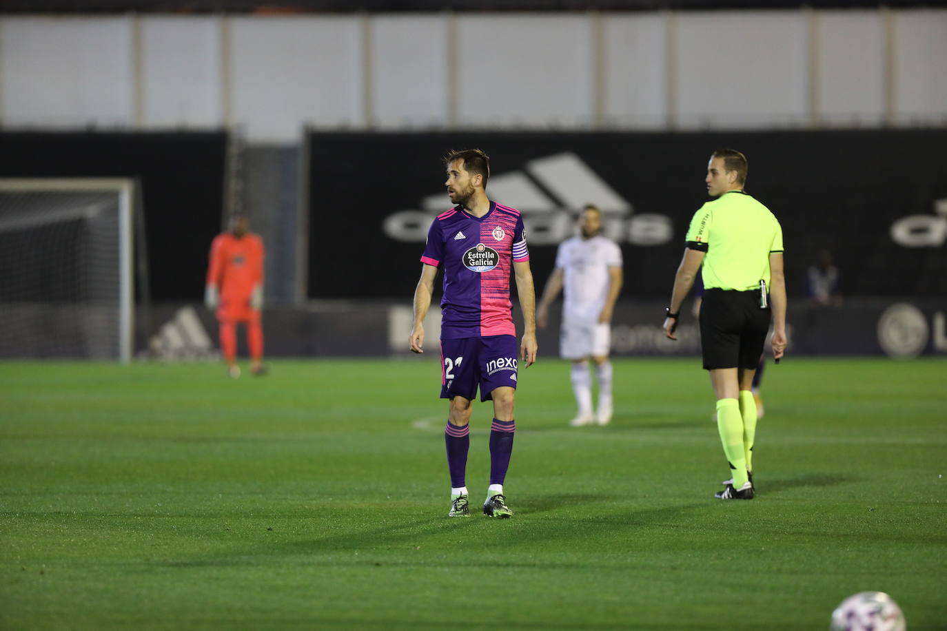 Fotos: Marbella-Real Valladolid