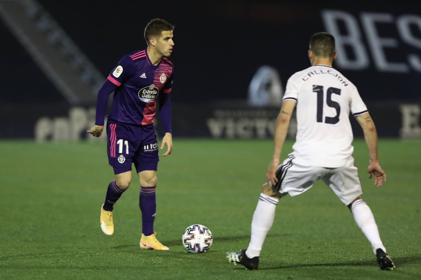 Fotos: Marbella-Real Valladolid