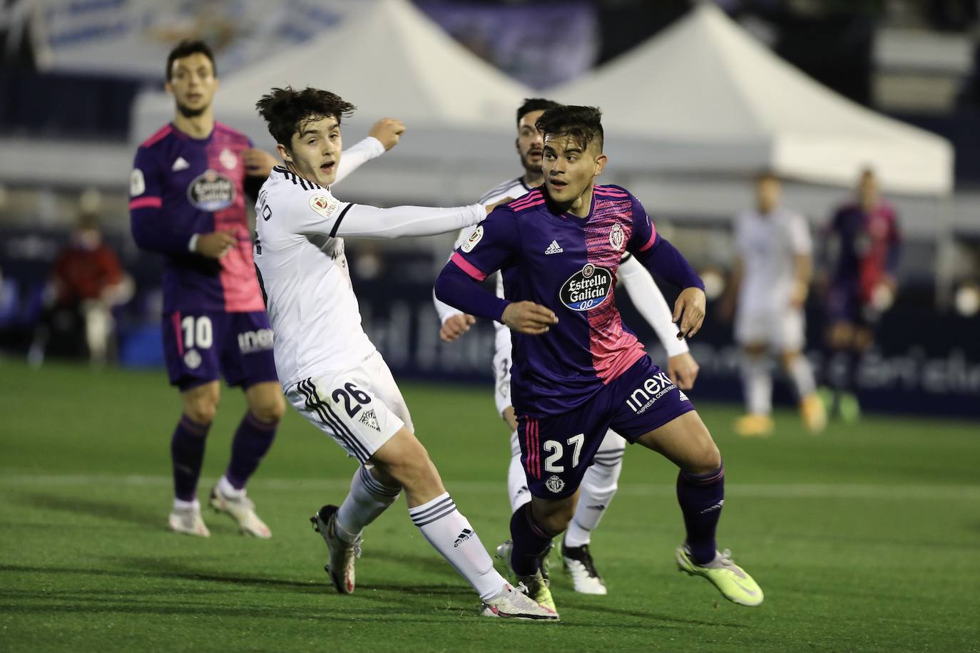 Fotos: Marbella-Real Valladolid