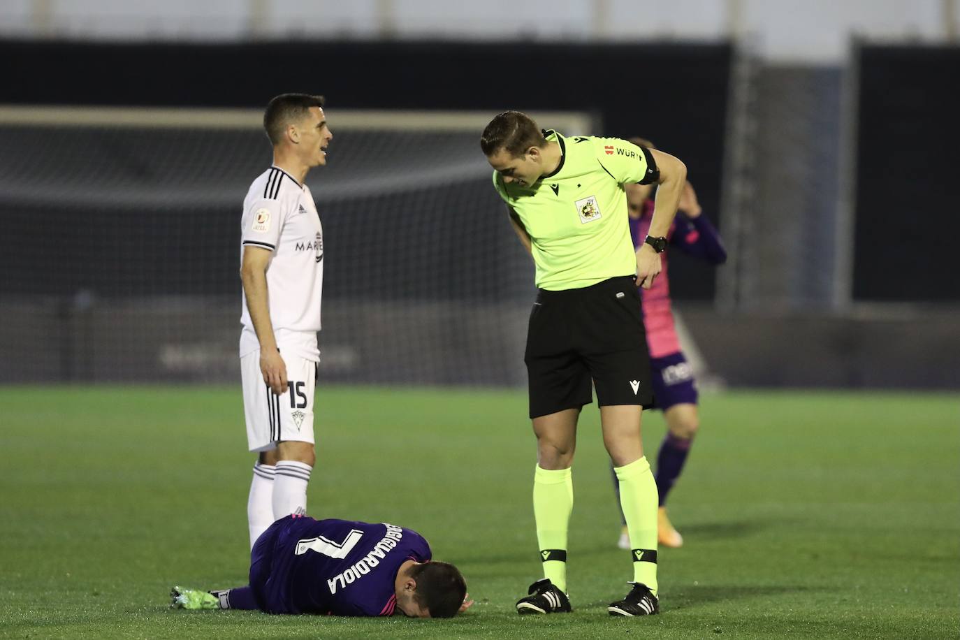 Fotos: Marbella-Real Valladolid