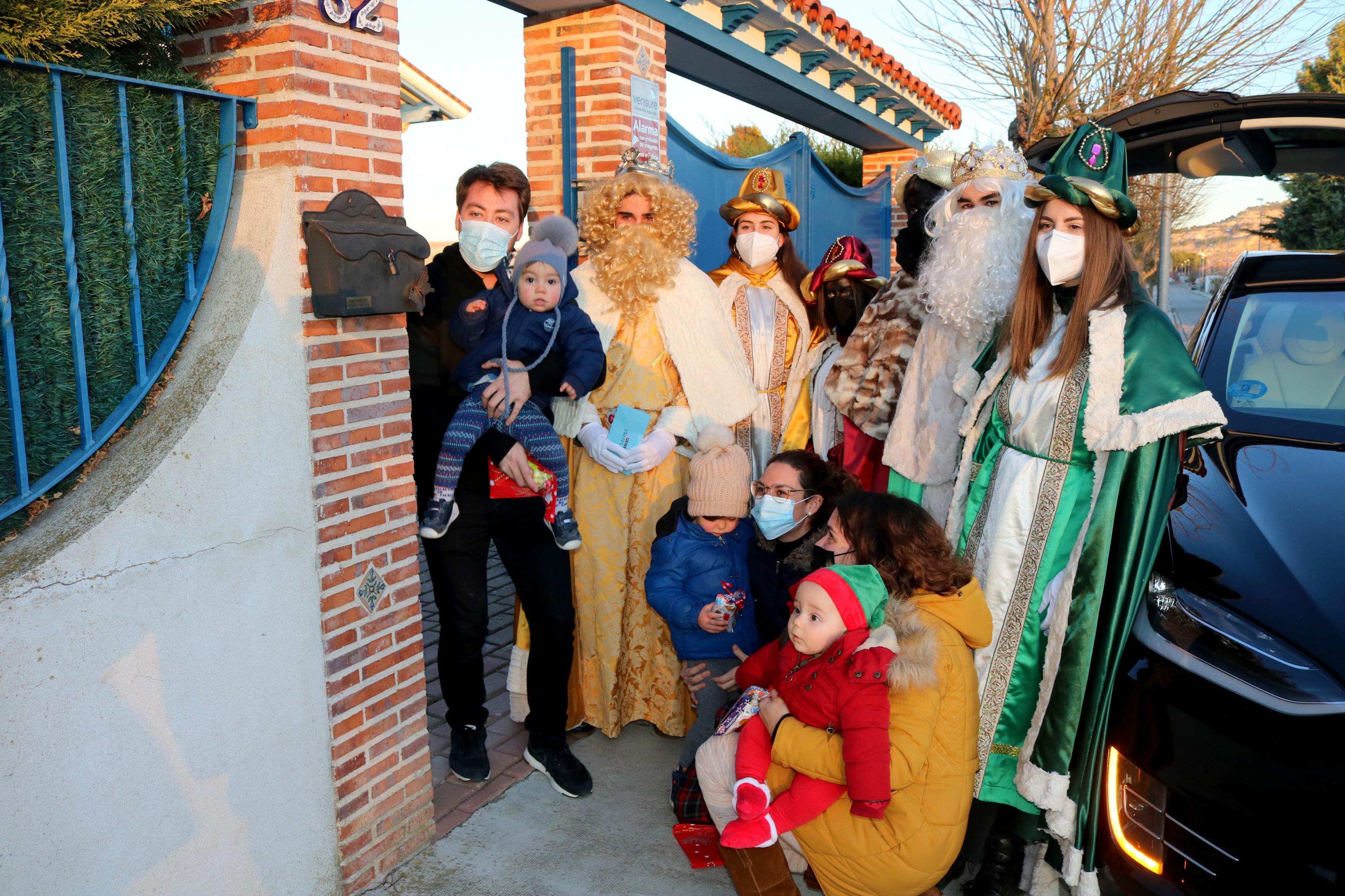 Los Reyes Magos visitaron a los niños baltanasiegos 