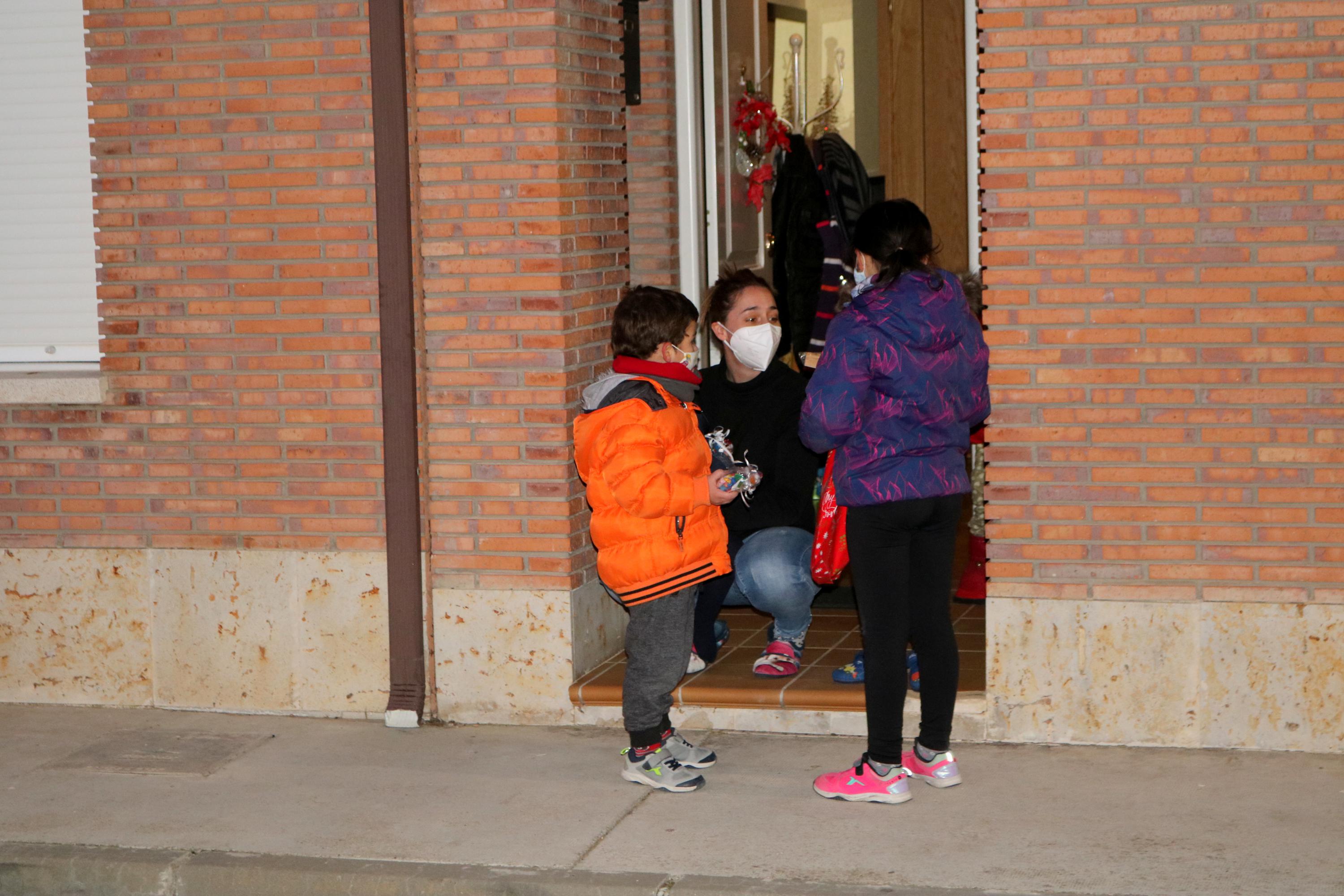Los Reyes Magos visitaron a los niños baltanasiegos 