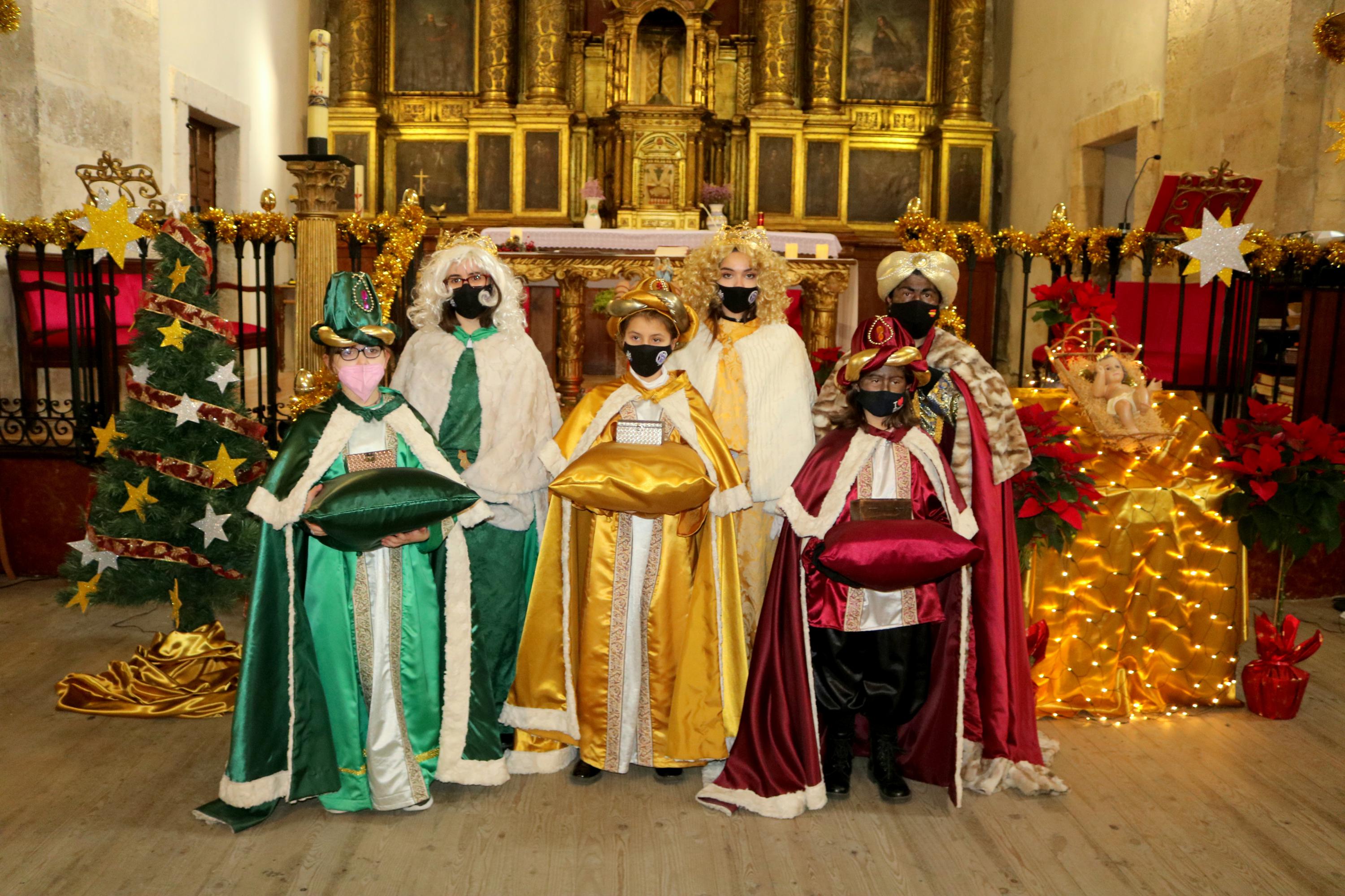 Fotos: Baltanás celebra con ilusión el día de Reyes