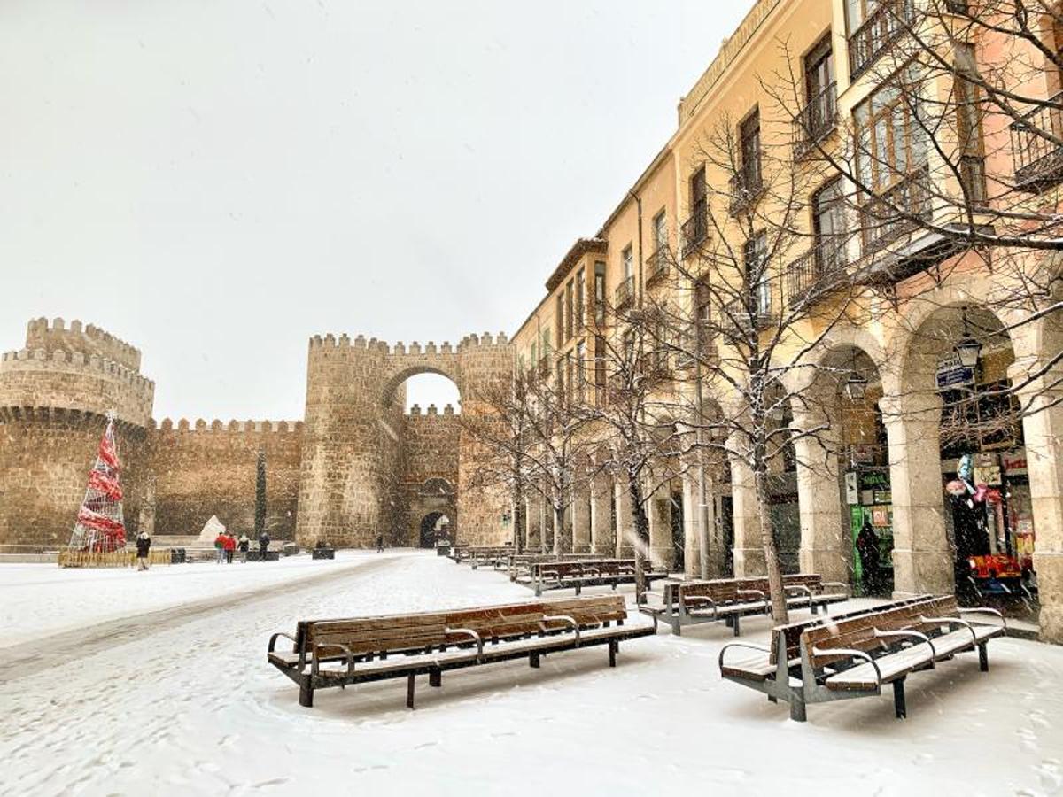 Nieve en Ávila tras el paso de la borrasca Filomena, Castilla y León.